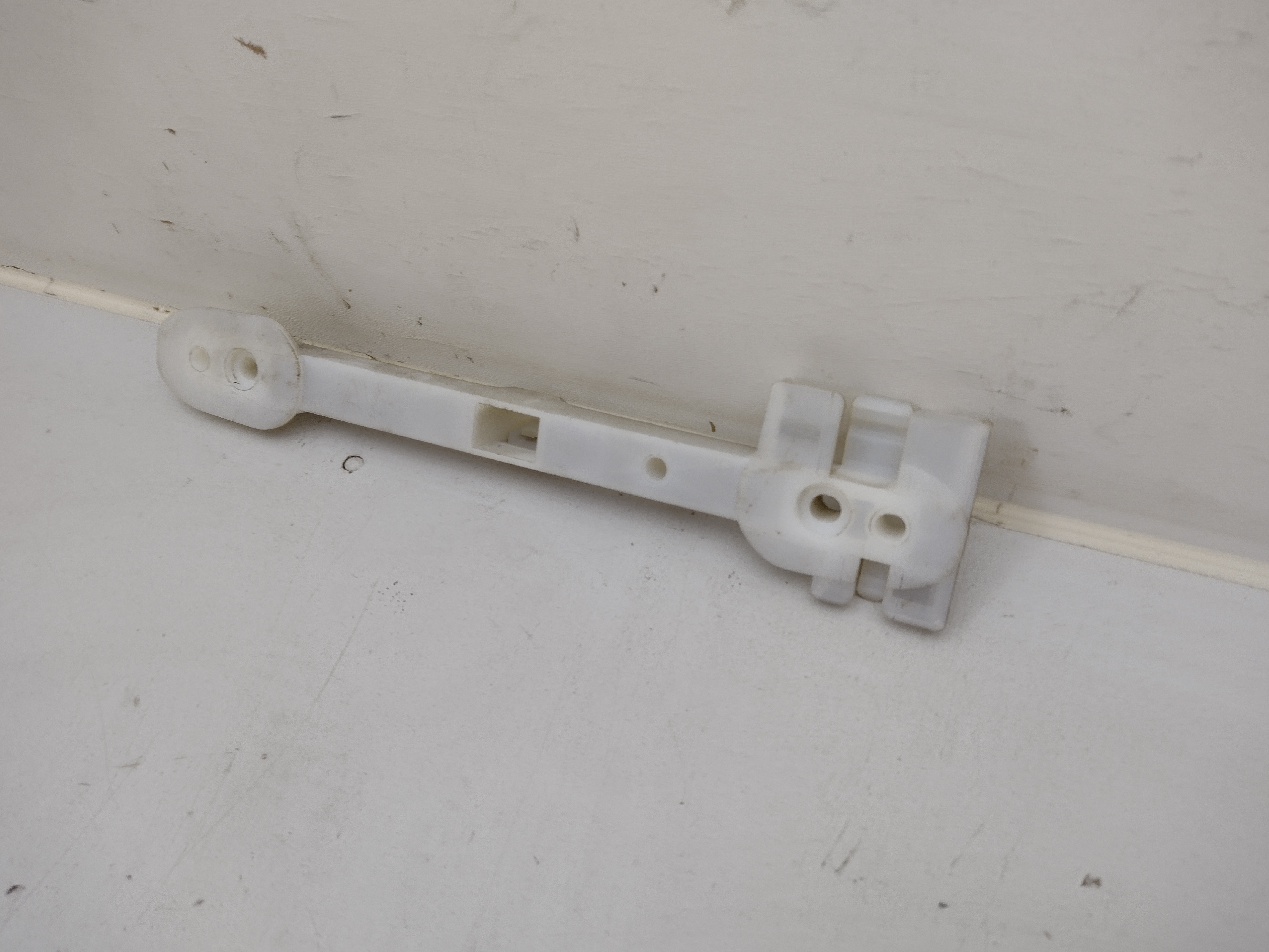 Peugeot DISTANZSTUECK 9128S2 NOS NEW OEM