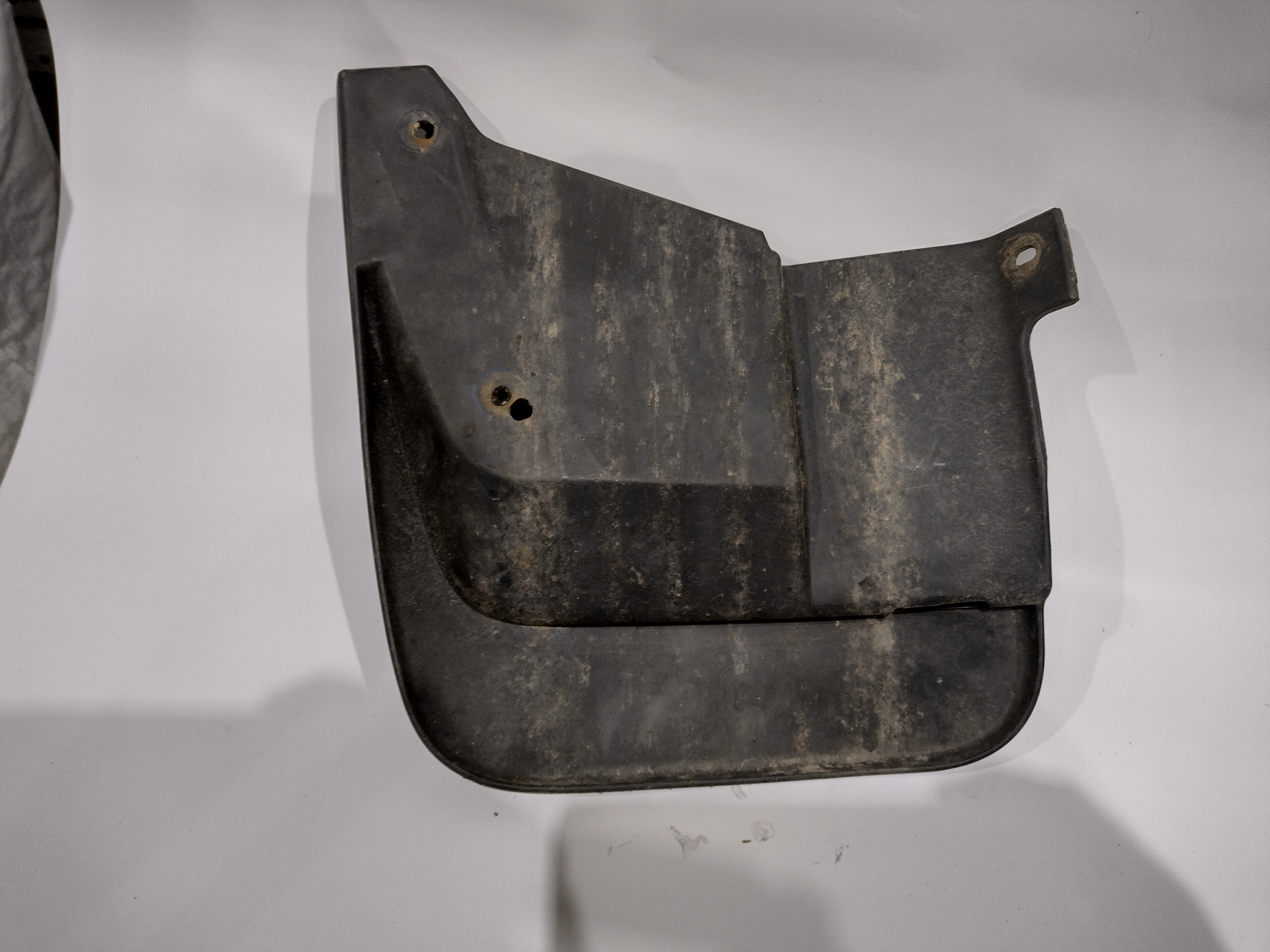 Mudflap Matschlappen Schmutzfänger rechts für Subaru Forester SF MK1 98-03