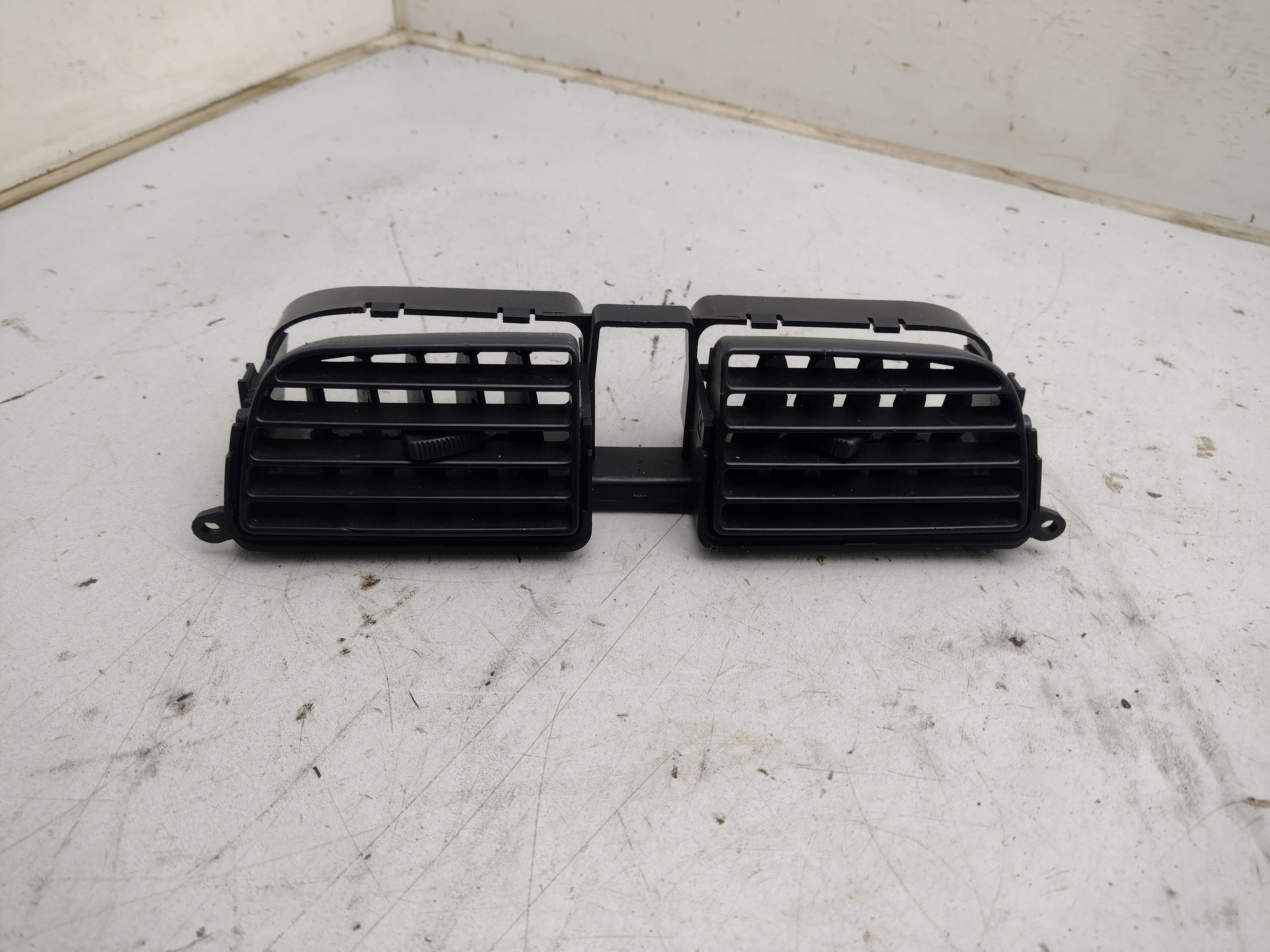 Mittlere Lüftungsdüsen für Impreza GD GG Newage WRX Bugeye Blobeye 01-05