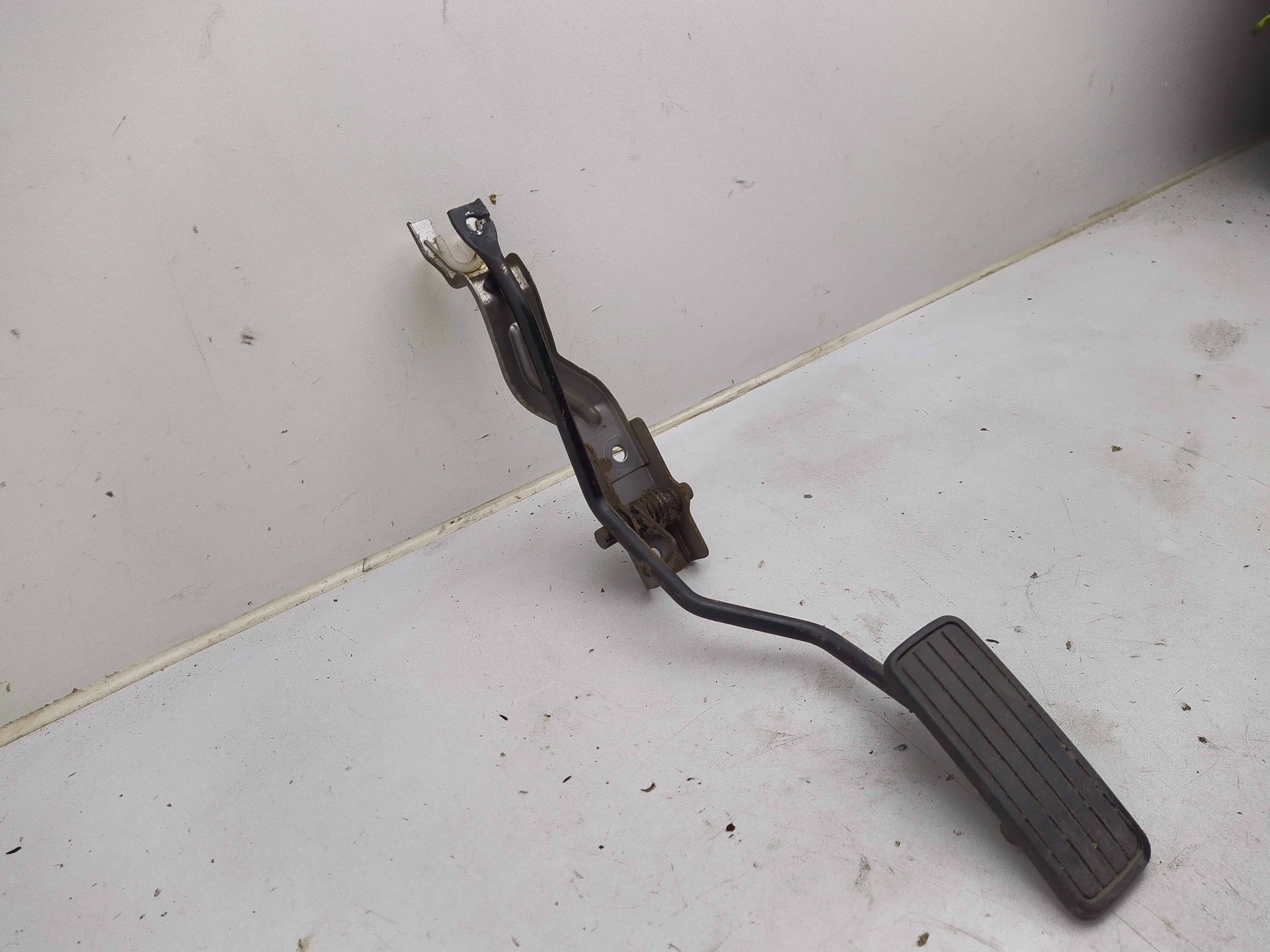 Gaspedal von Subaru Impreza GT GC8 GF8 Turbo
