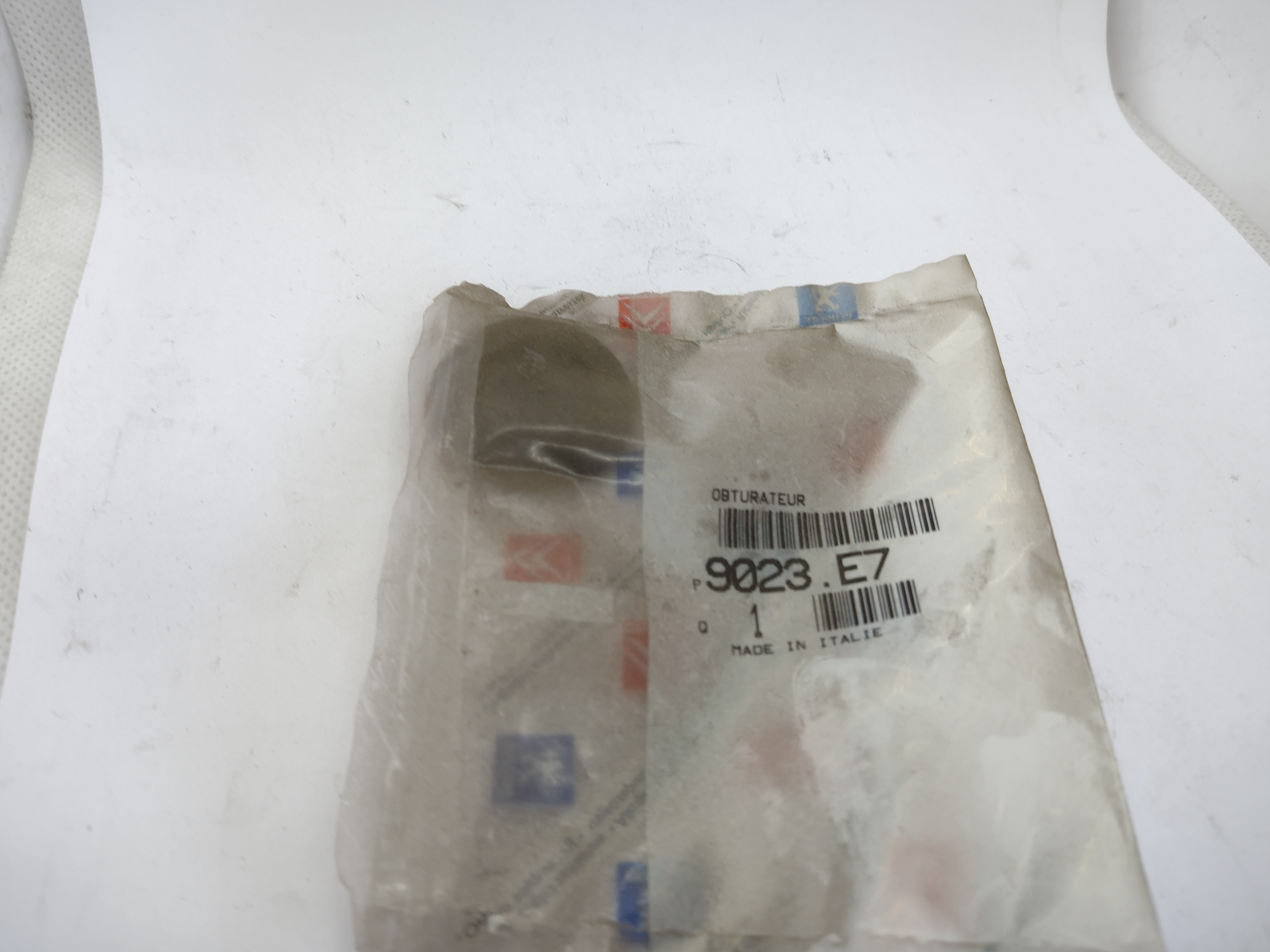 Peugeot / Citroen VERSCHLUSS AN TÜR 9023E7 NEU NOS NEW OEM