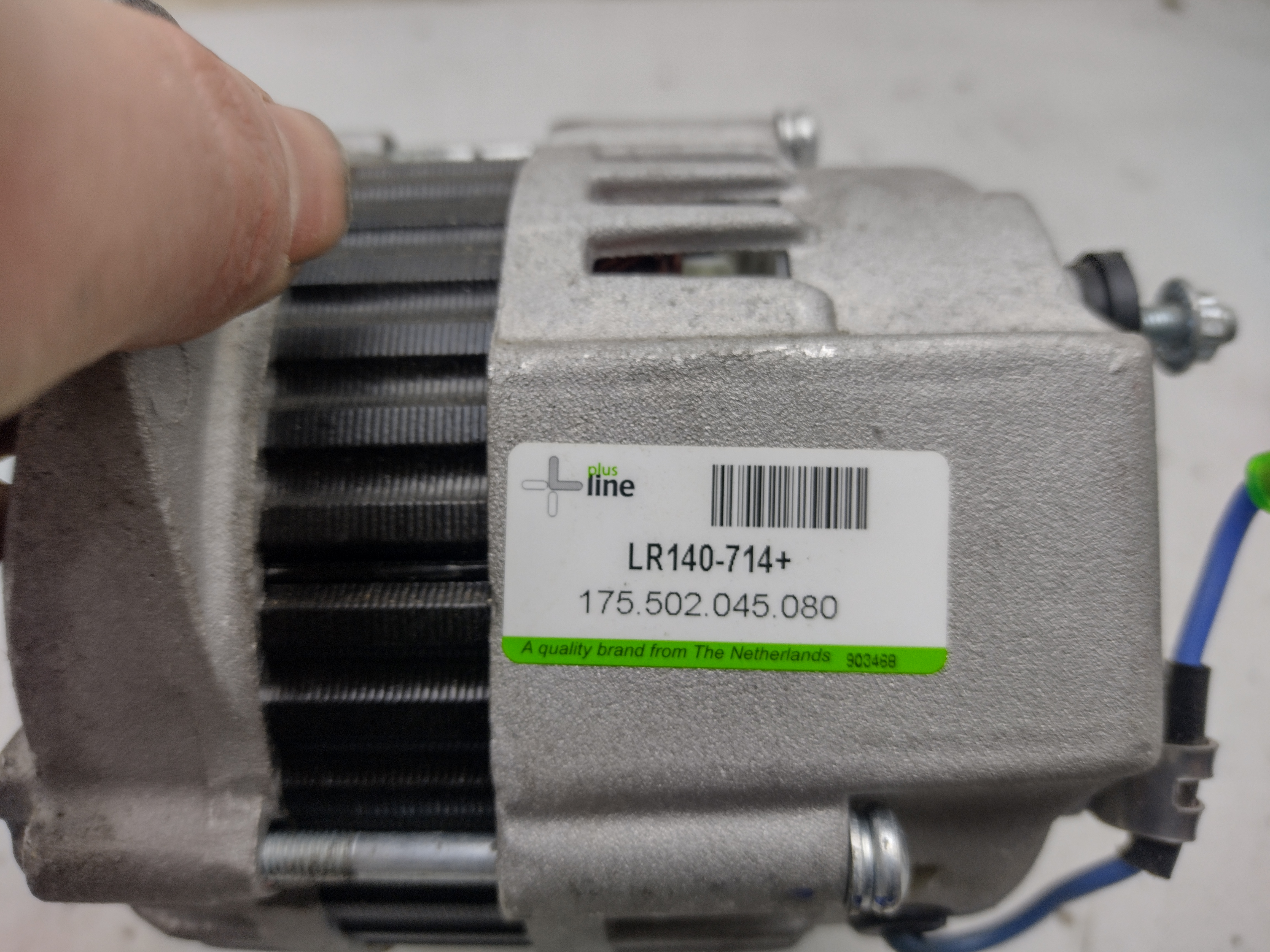 Lichtmaschine Generator 45A Neu LR140-714 für Subaru Justy KAD Libero E10, E12