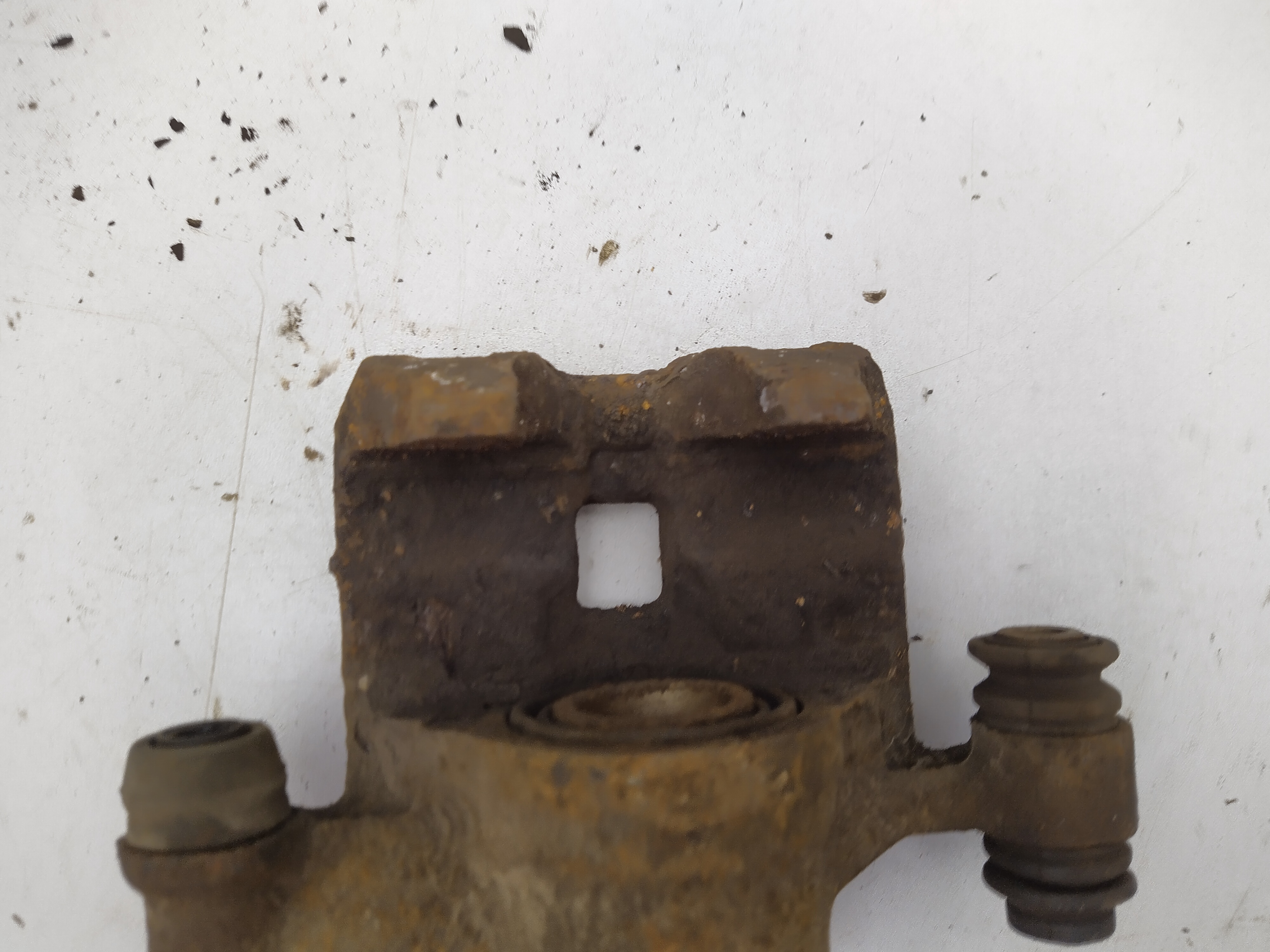 Bremssattel hinten links AD38-10 für Subaru Impreza Forester