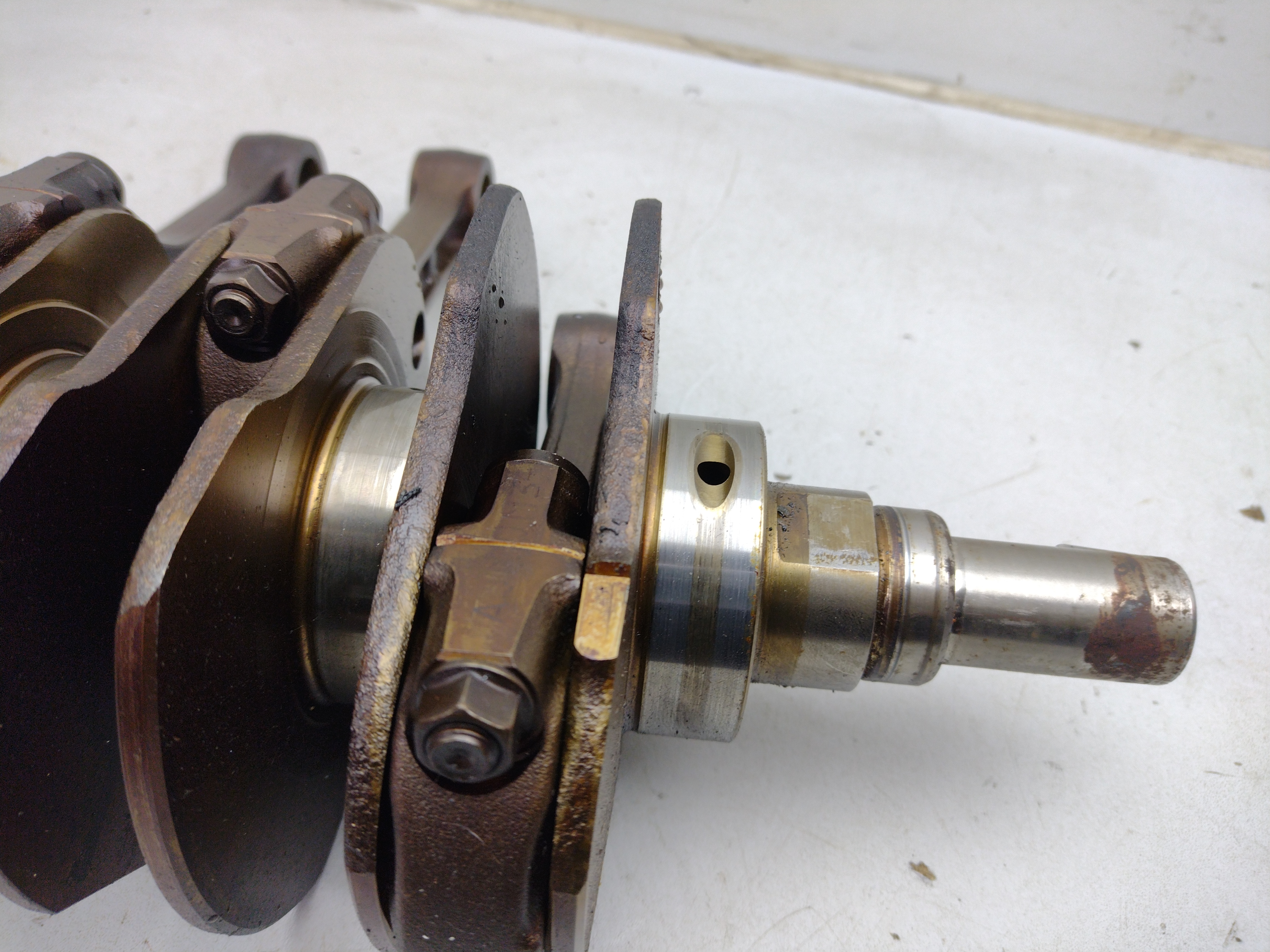 Kurbelwelle mit Pleuel EJ205 für Subaru Impreza GT GC8 GF8 98-00