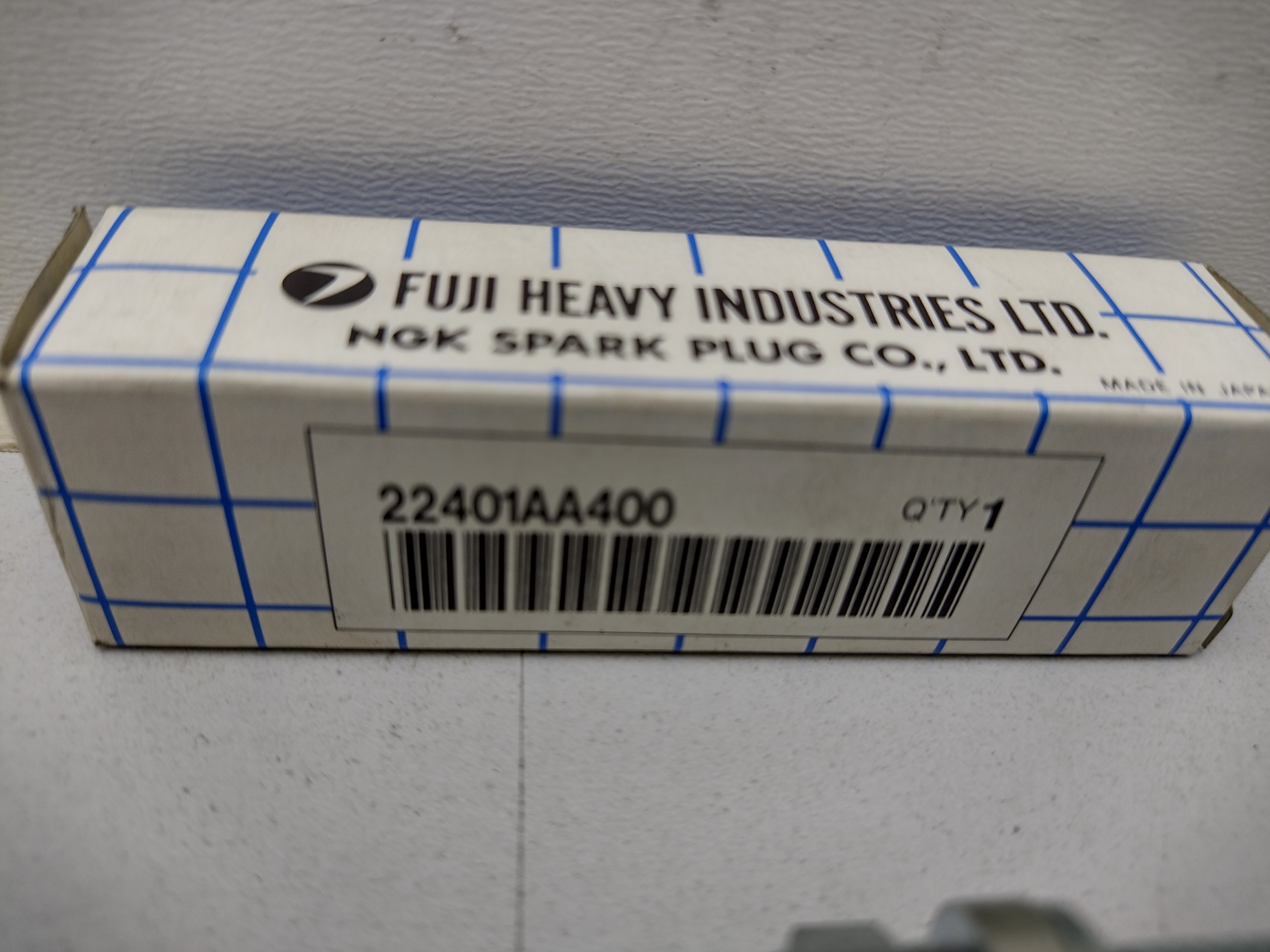 Zündkerze SUBARU 22401AA400 NGK PFR6B für Legacy und Impreza