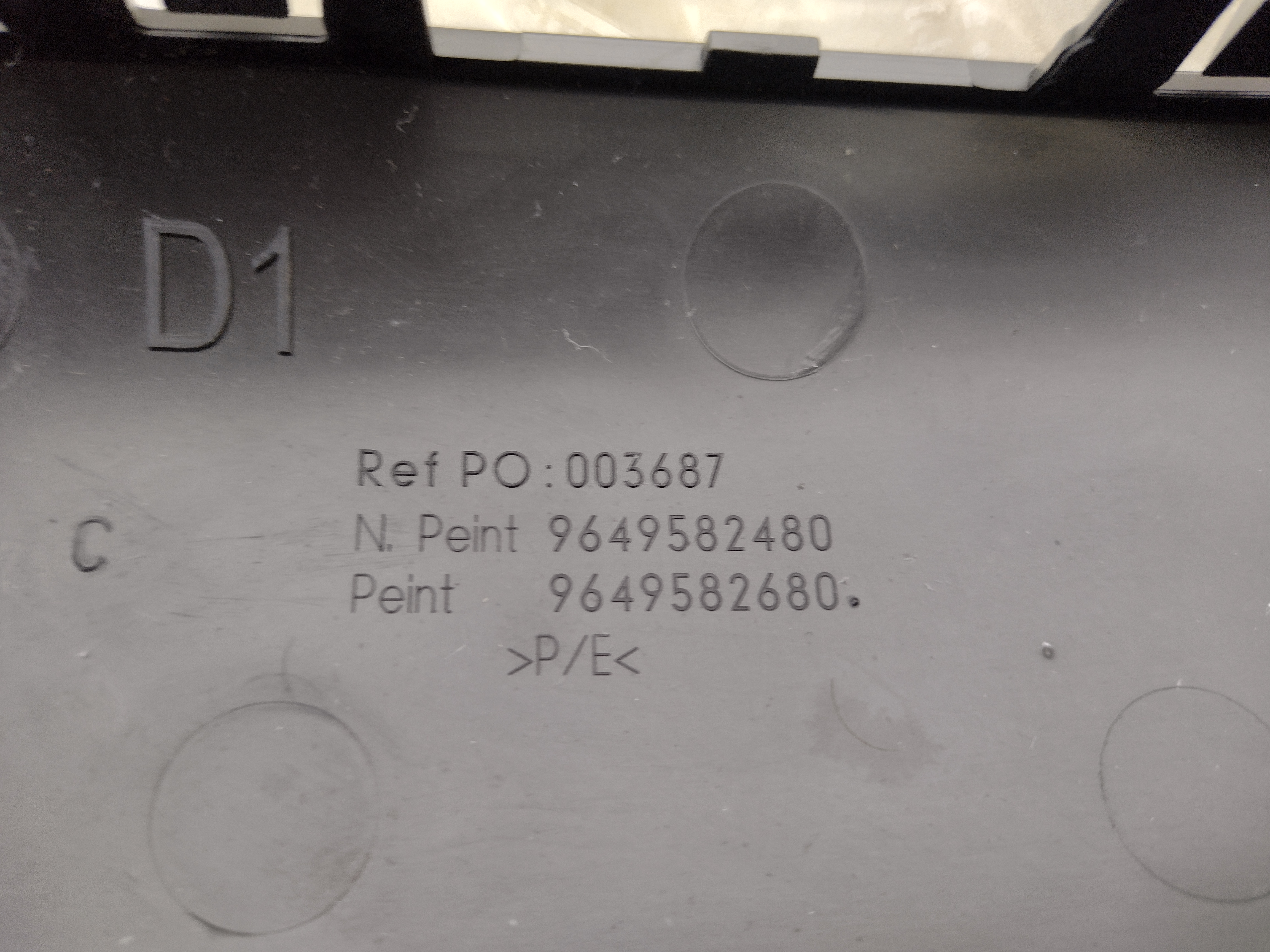 Peugeot 207 Zier-/Schutzleiste, Stoßfänger vorne rechts 7452HR NOS NEW