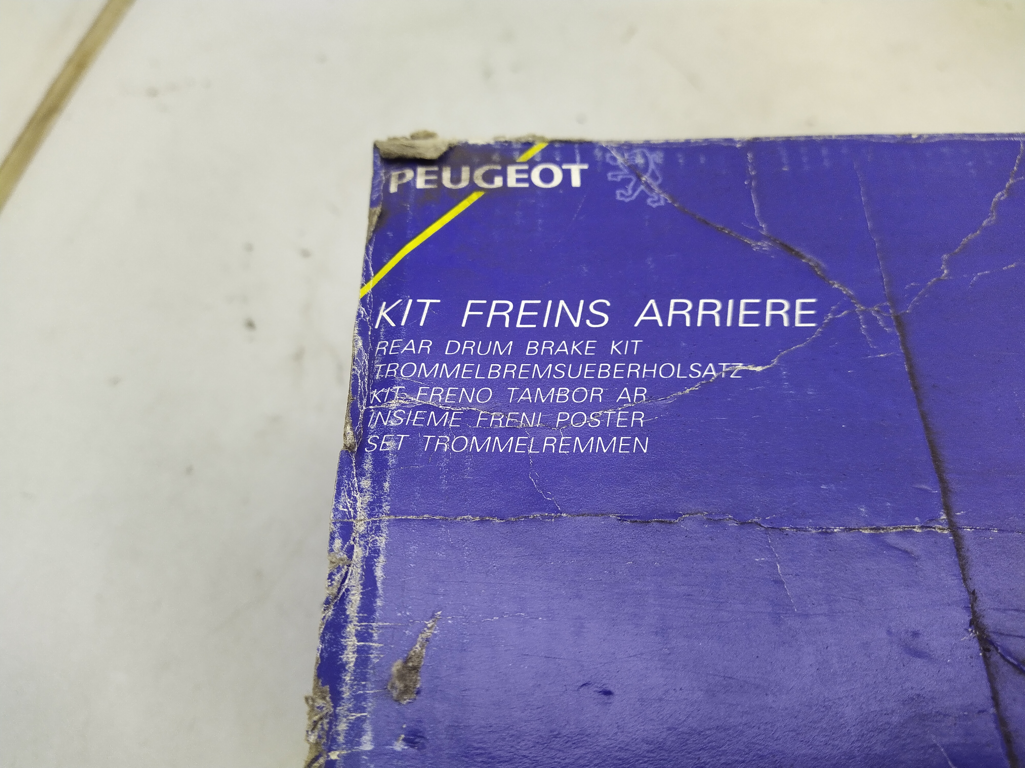 Peugeot Bremsensatz, Trommelbremse 42412M NEU NOS NEW