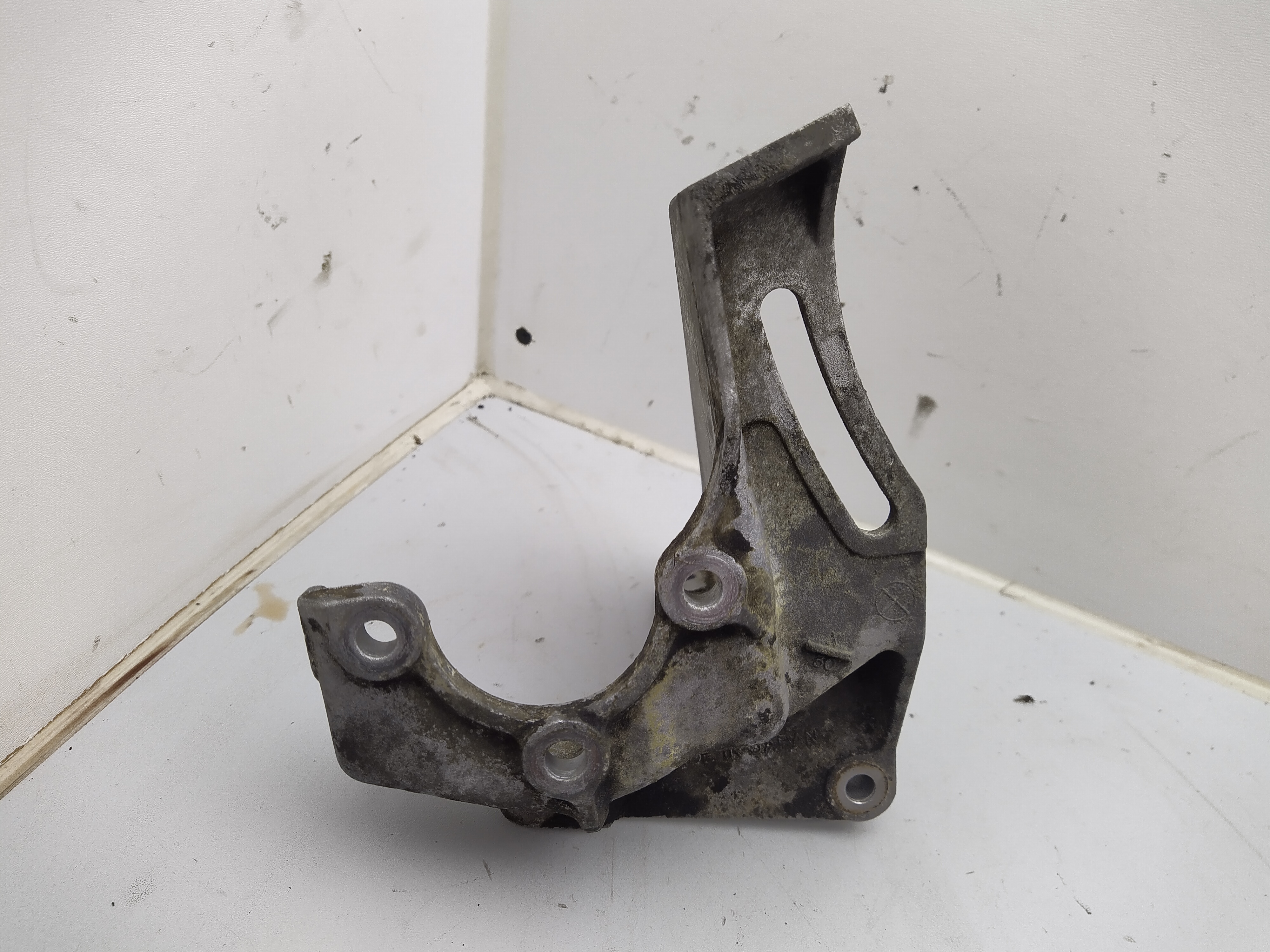 Servopumpenhalter Halter Serverpumpe Subaru Impreza GC GC8 GF GF8 GFC
