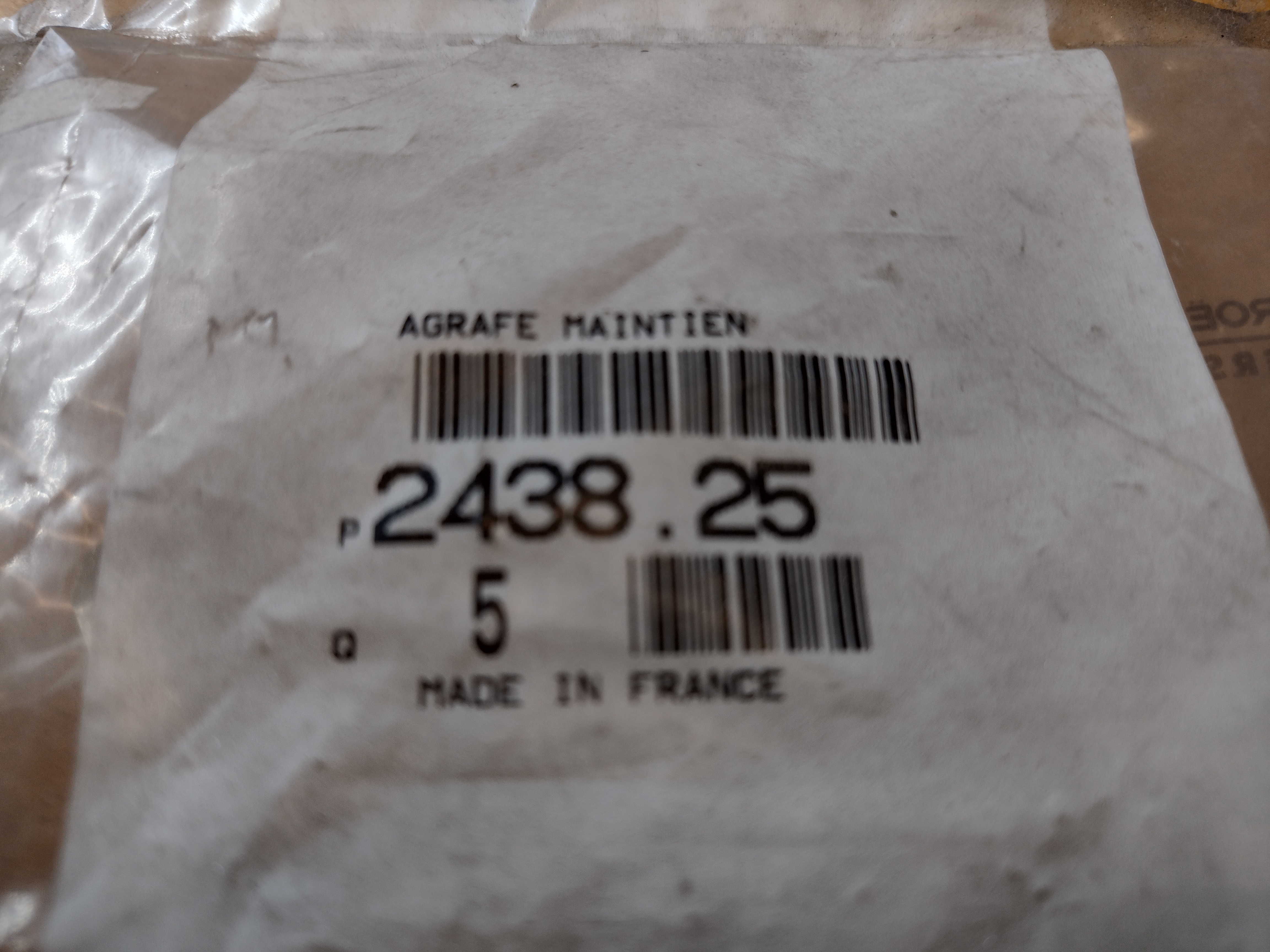 Peugeot / Citroen HALTEKLAMMER FÜR BETÄTIG-KABEL 243825 NEU NOS NEW OEM