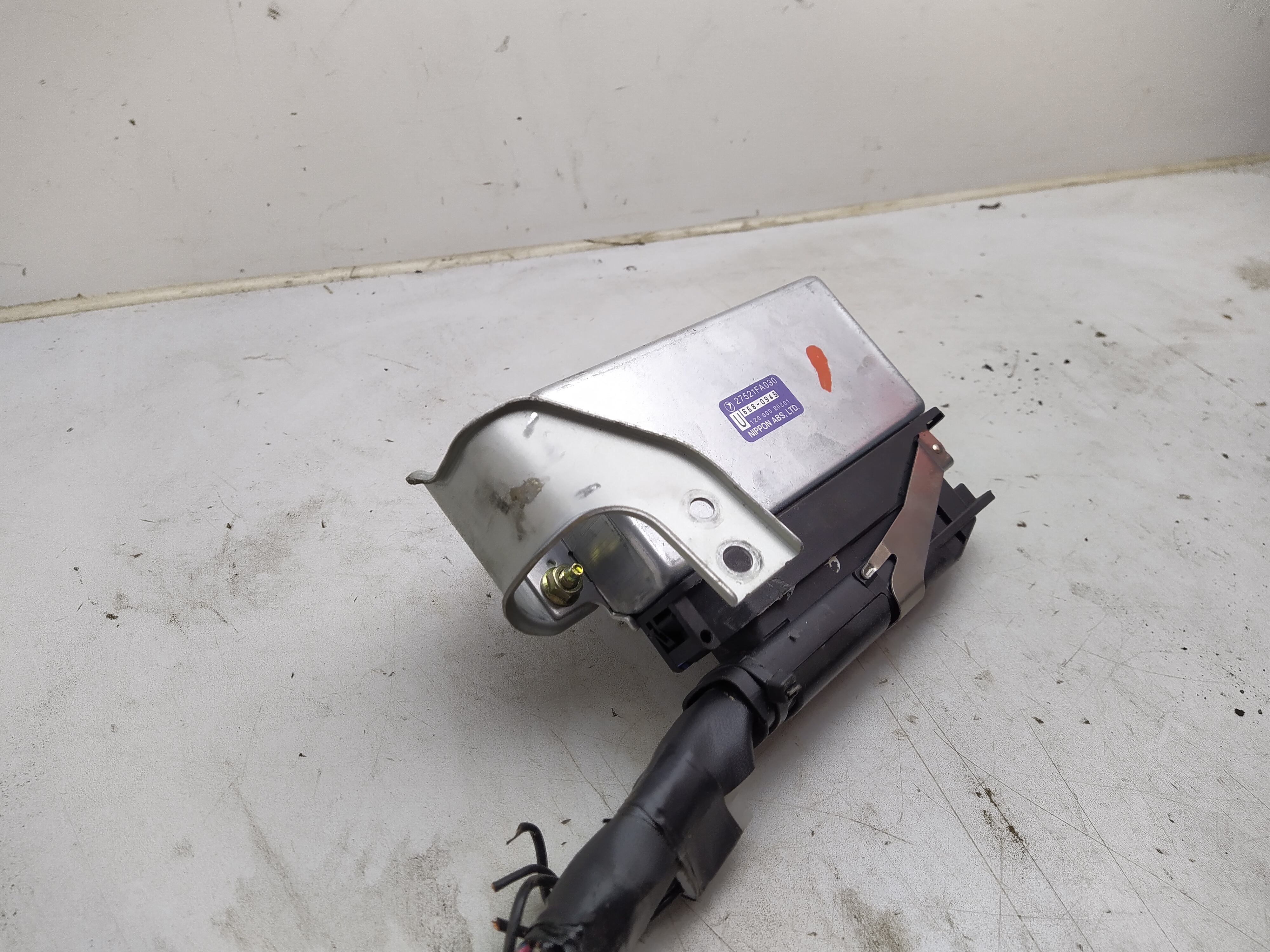 ABS Steuergerät 27521FA030 von Subaru Legacy 2 BD BG