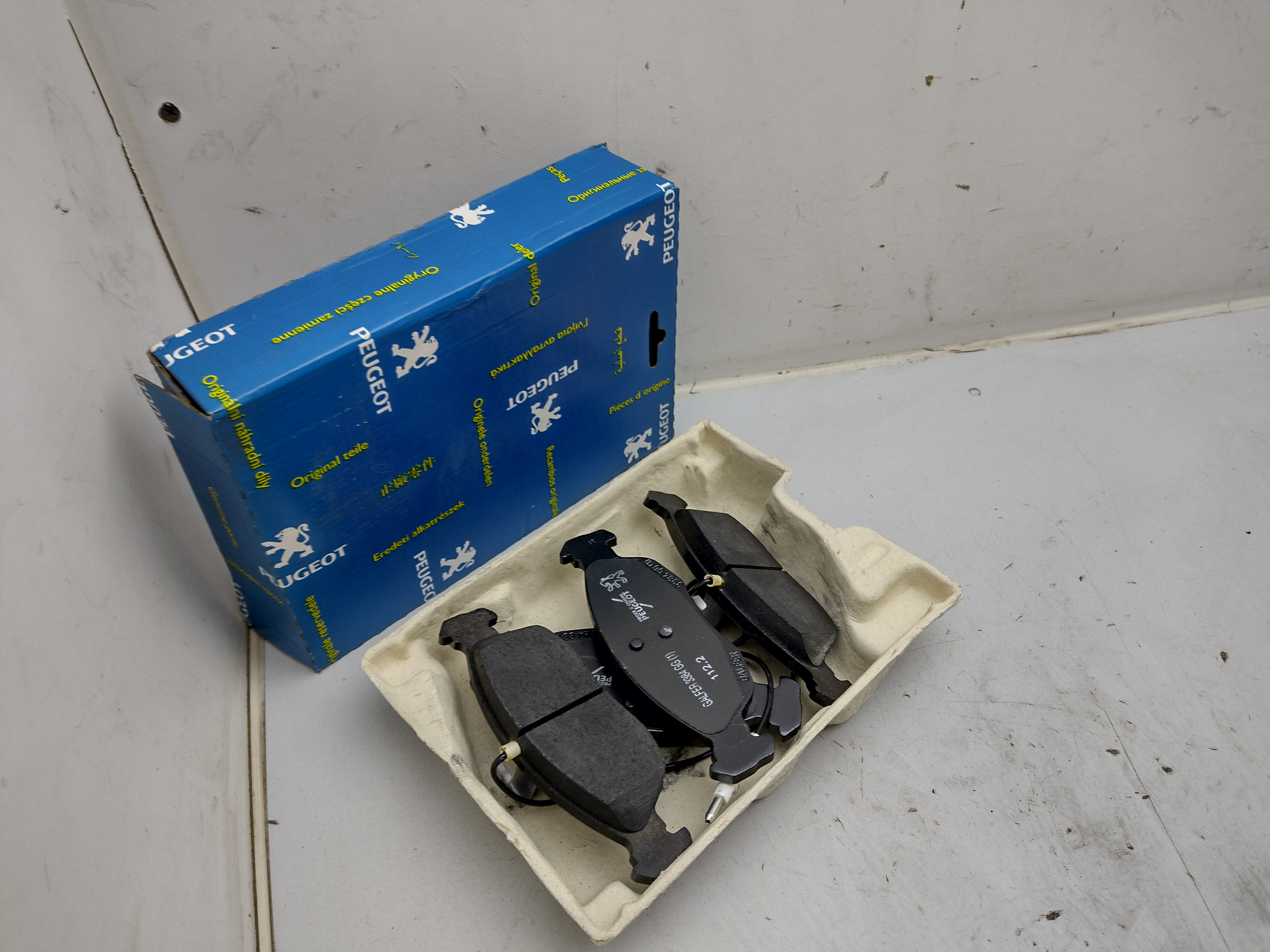 Peugeot 306 / Citroen Xsara 425181 Bremsbeläge vorne NOS NEW OEM
