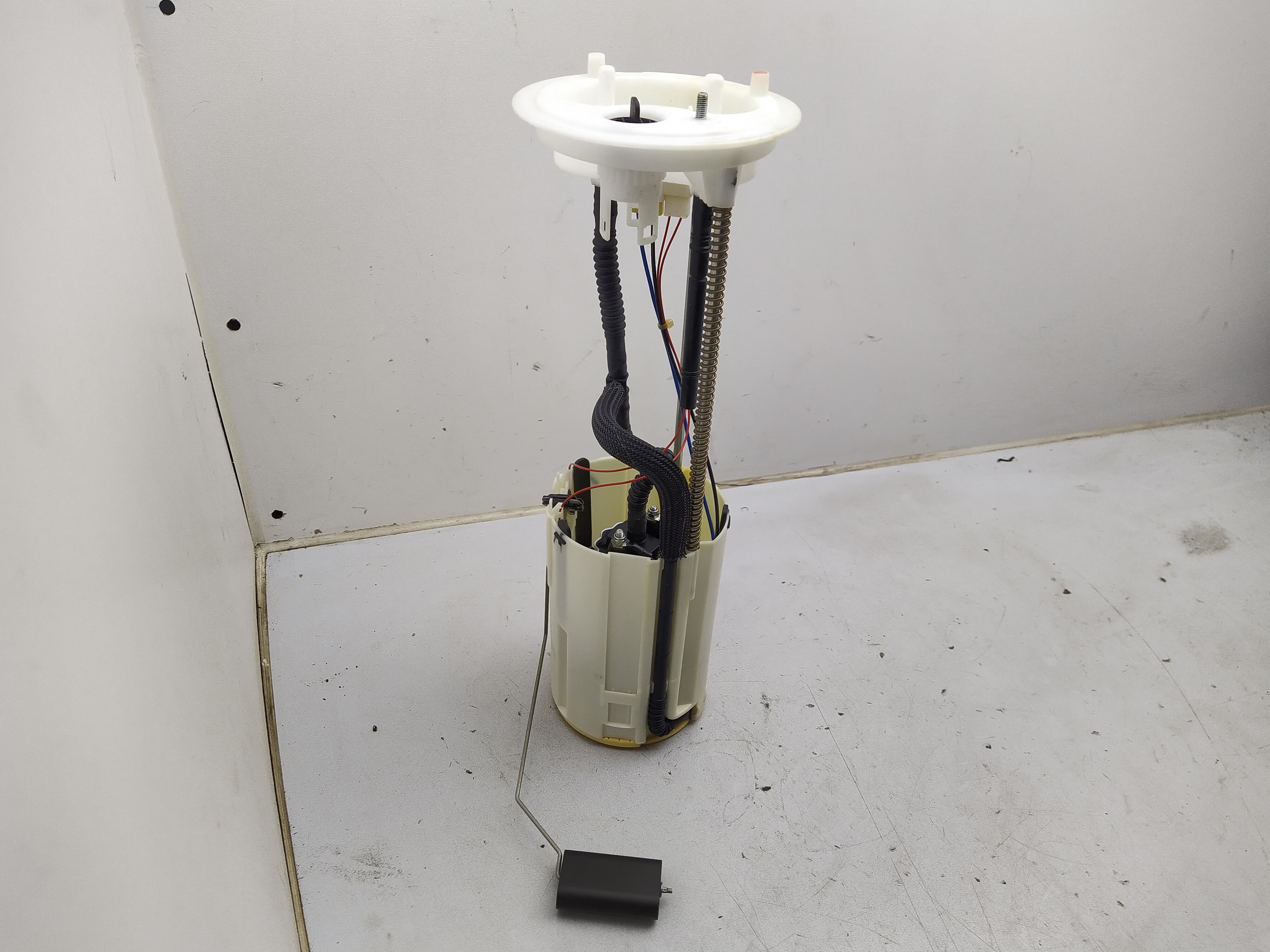  Citroen / Peugeot / TANKGEBER MIT KRAFTSTOFFPUMPE 1525HQ NEU NOS NEW