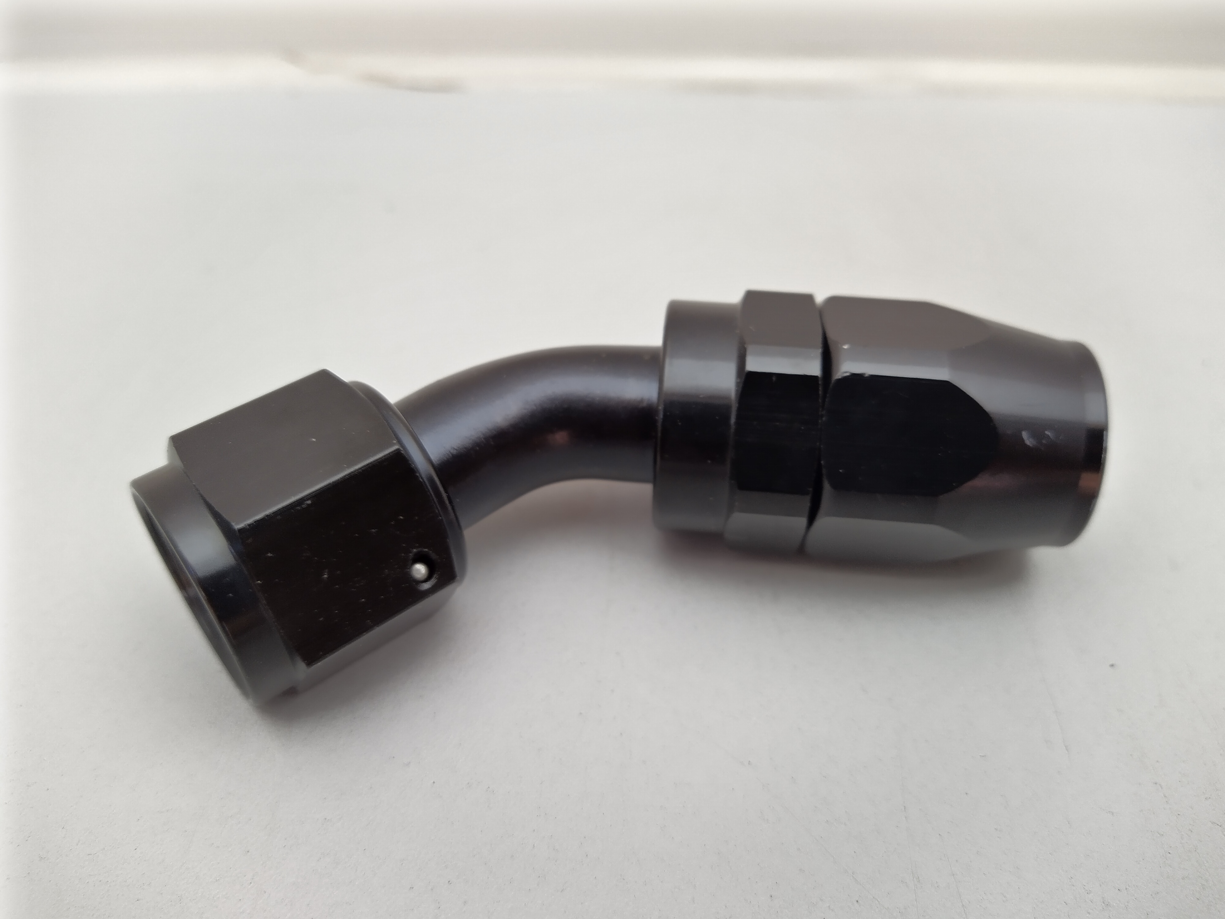 Alu-Fitting schwarz AN10 Dash 10 45°