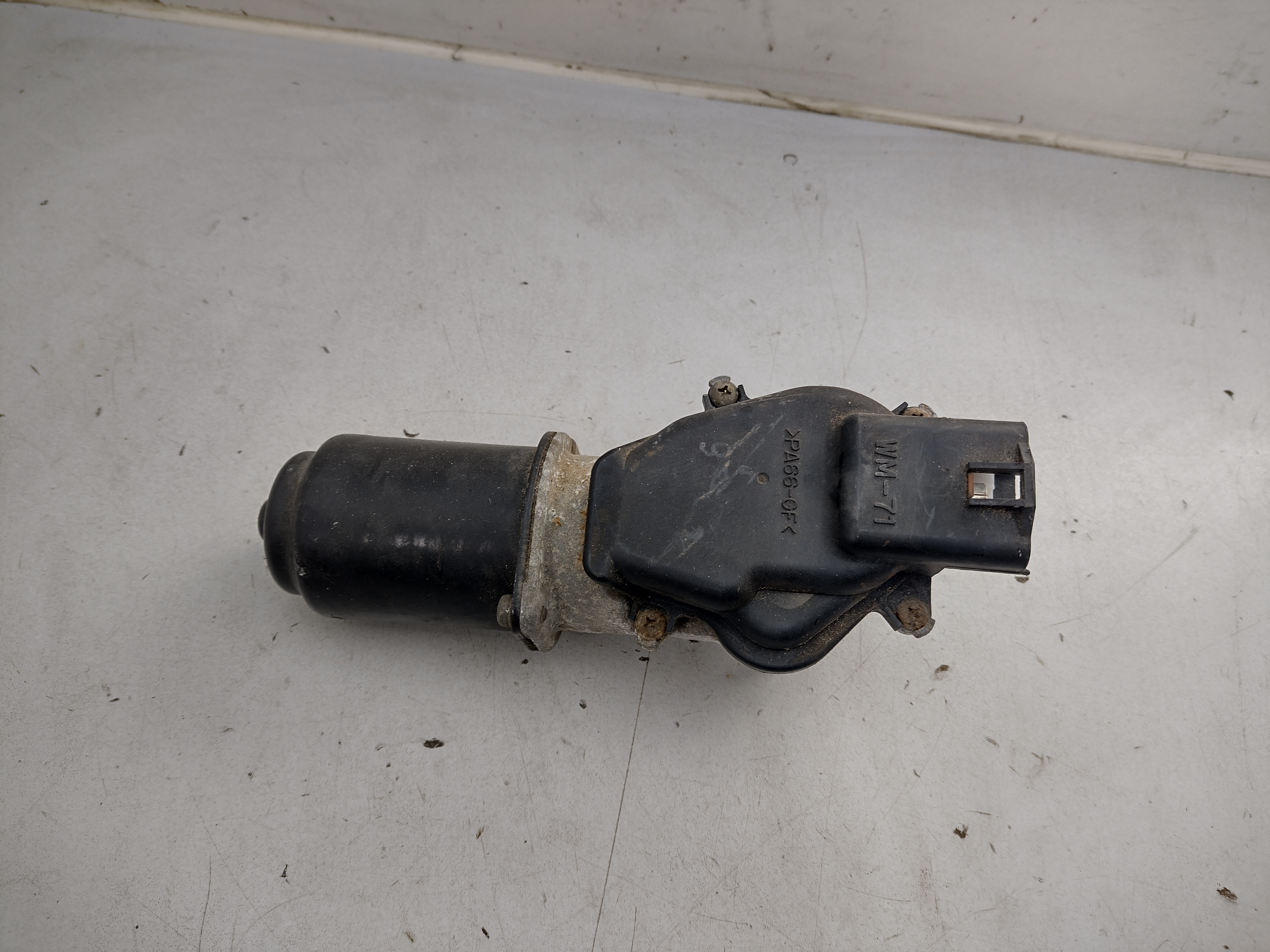 Scheibenwischermotor vorne von Subaru Impreza GD GG Newage 01-07