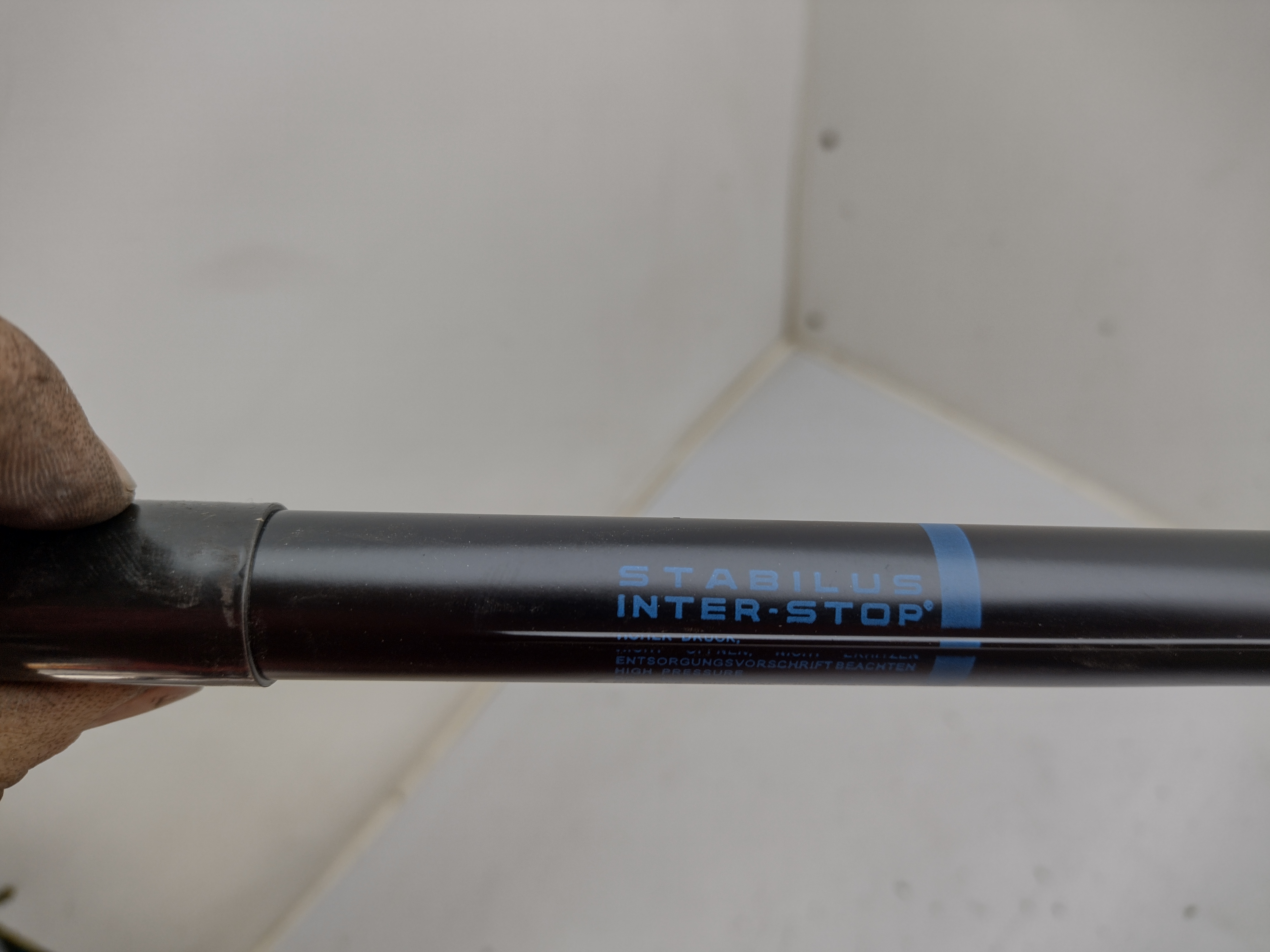 Peugeot 407 SW Gasfeder, Heckscheibe HECKKLAPPENDÄMPFER 8731K5 NOS NEW OEM