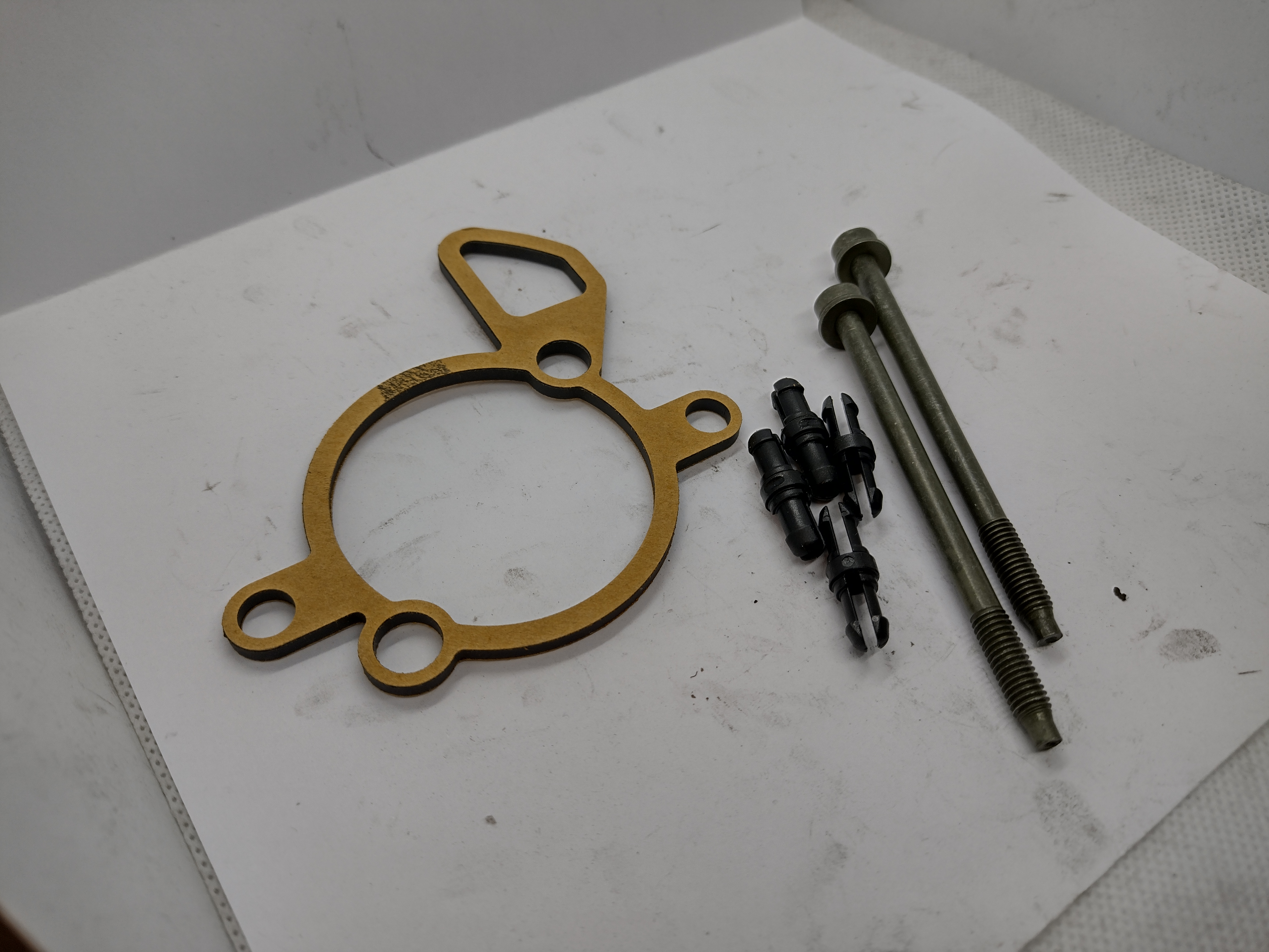 Peugeot / Citroen Befestigungs Satz 1920Q9 NEU NOS NEW OEM
