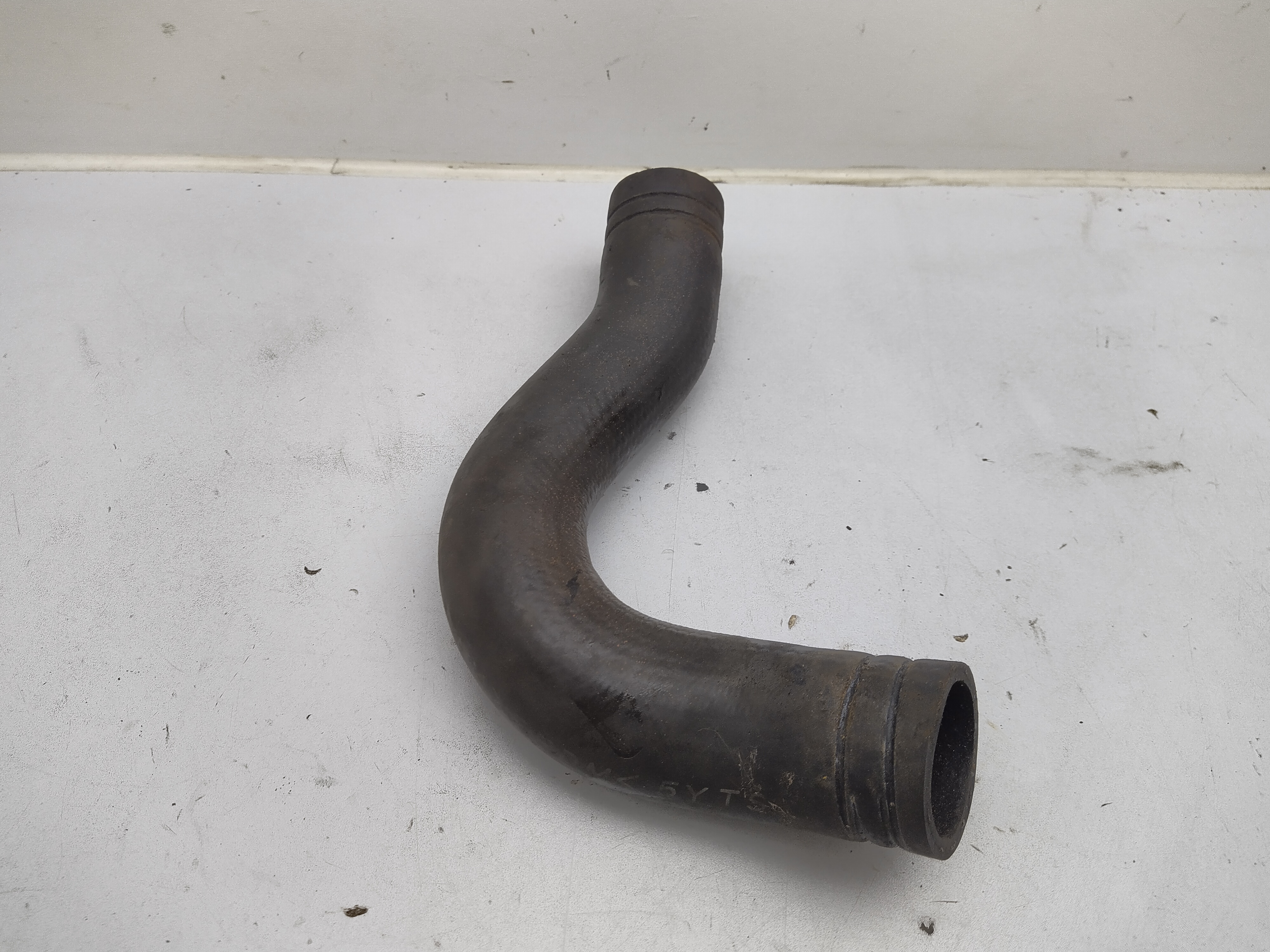 Unterer Wasserschlauch Kühlerwasserschlauch Subaru Legacy 2 BD BG