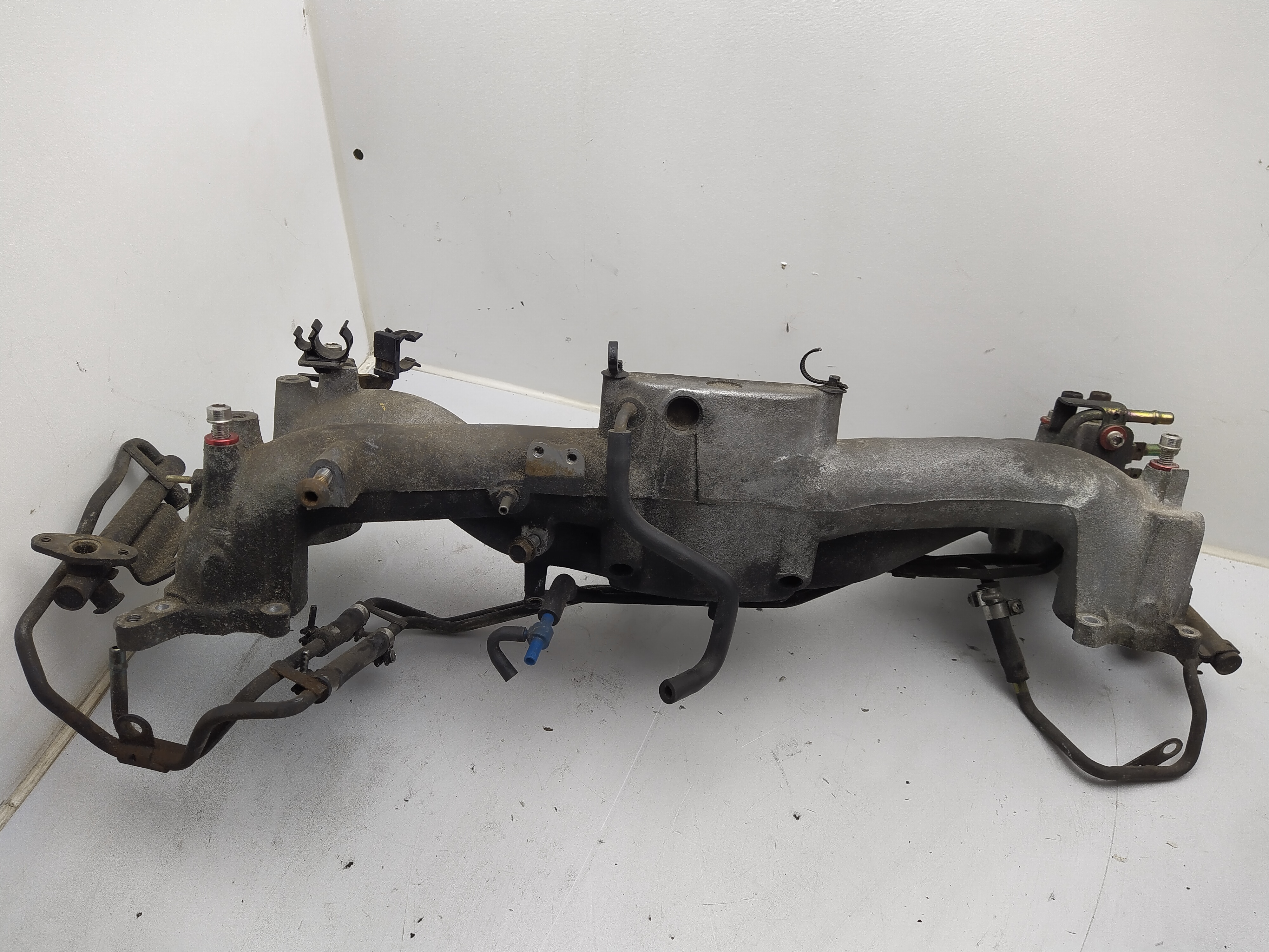 Ansaugbrücke mit Fuelrail von Subaru Impreza WRX STI EJ207