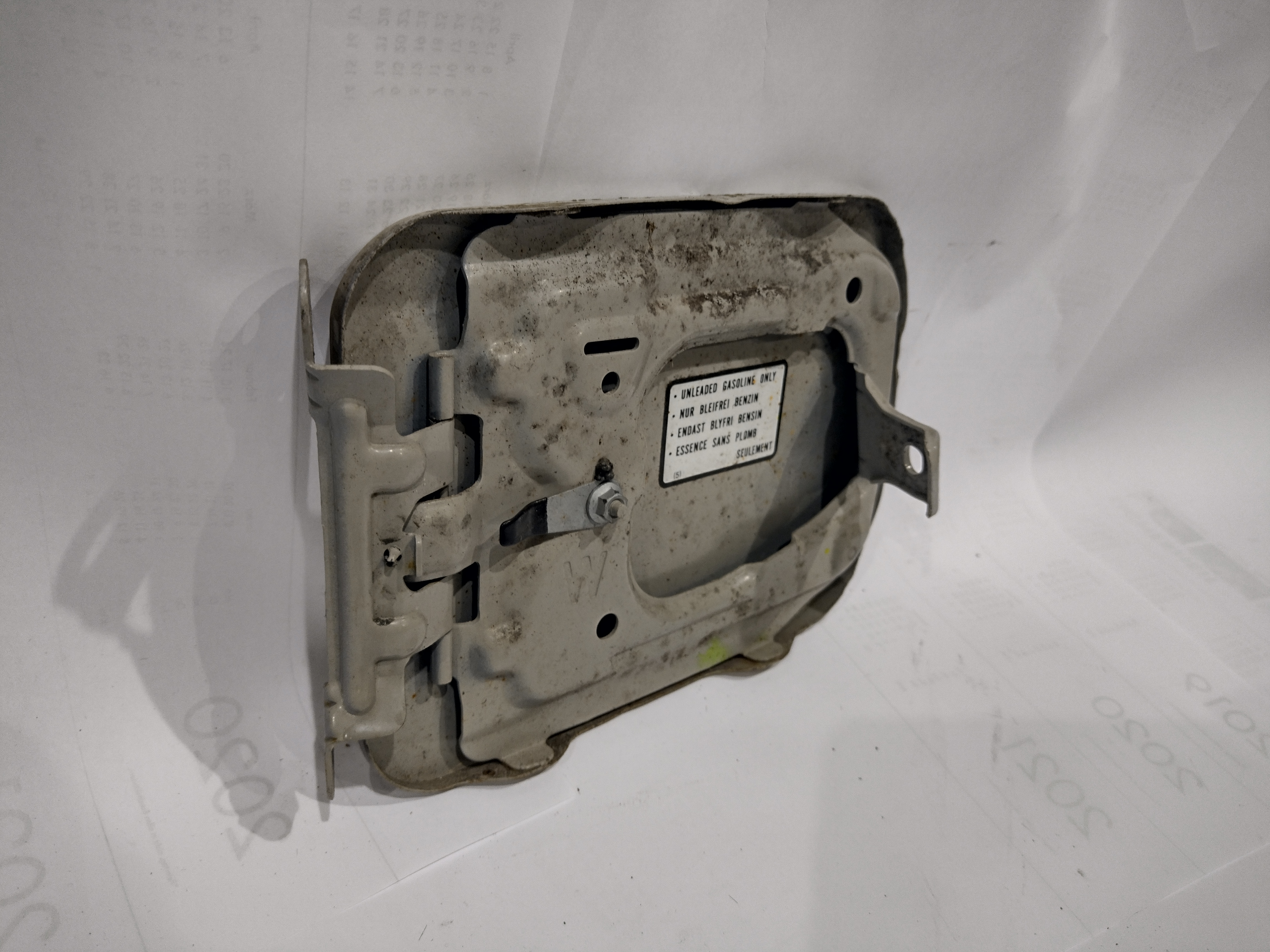 Tankdeckel Tankklappe für Subaru Outback H6 Legacy BE BH