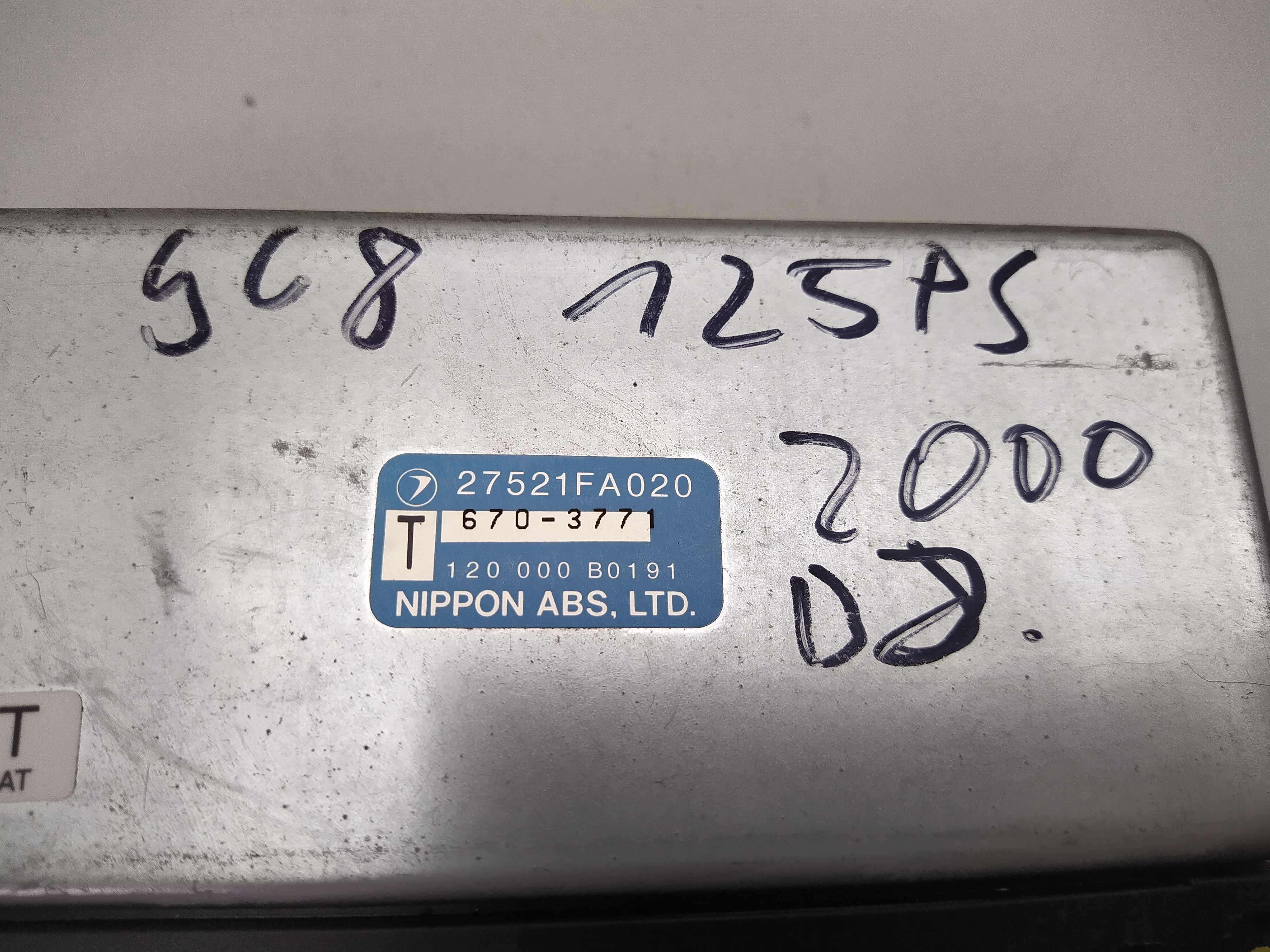 ABS Steuergerät 27521FA020 Subaru Impreza Legacy 94-98