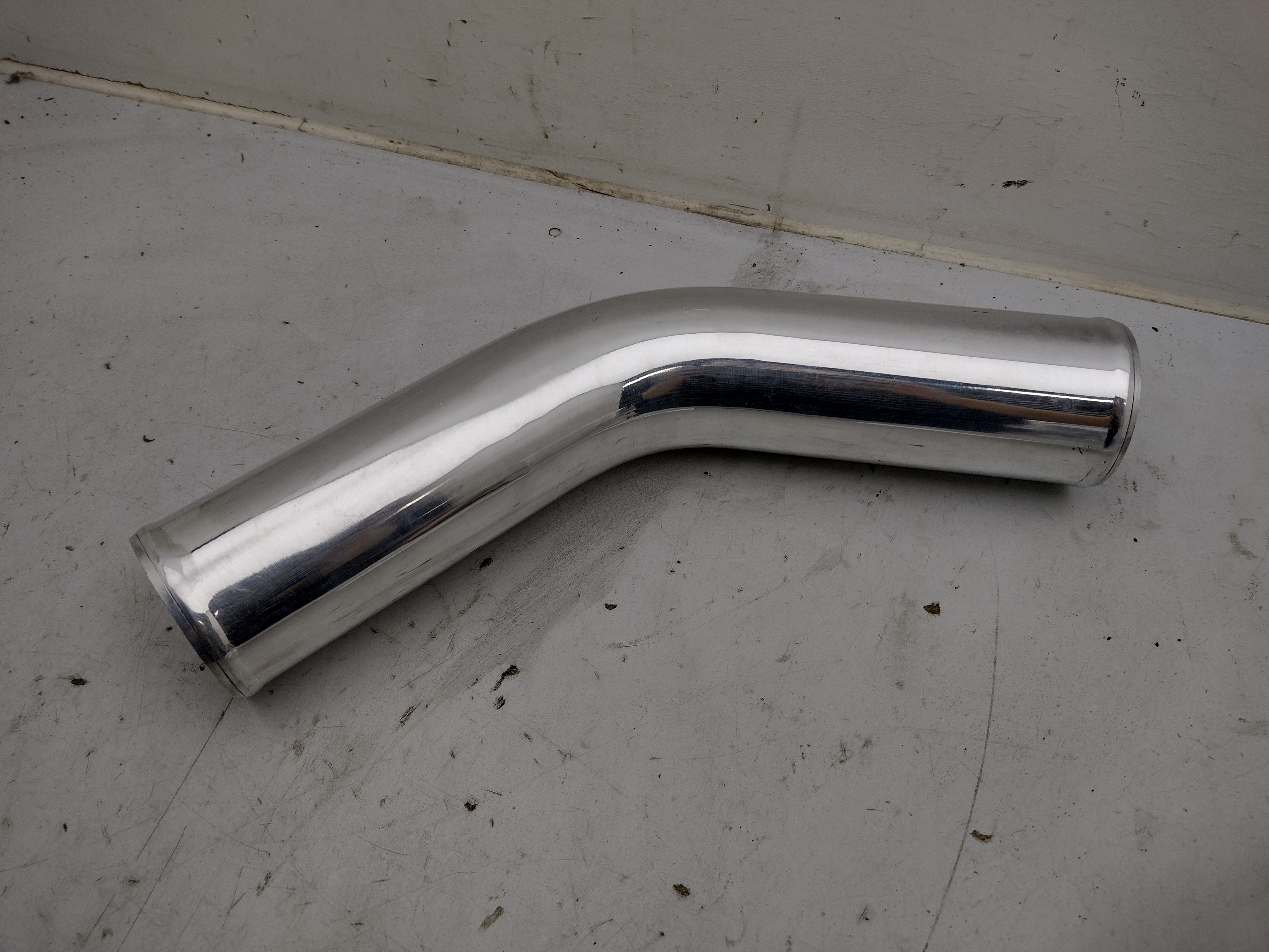 Alubogen 45° mit 76mm Durchmesser, gezogen, poliert