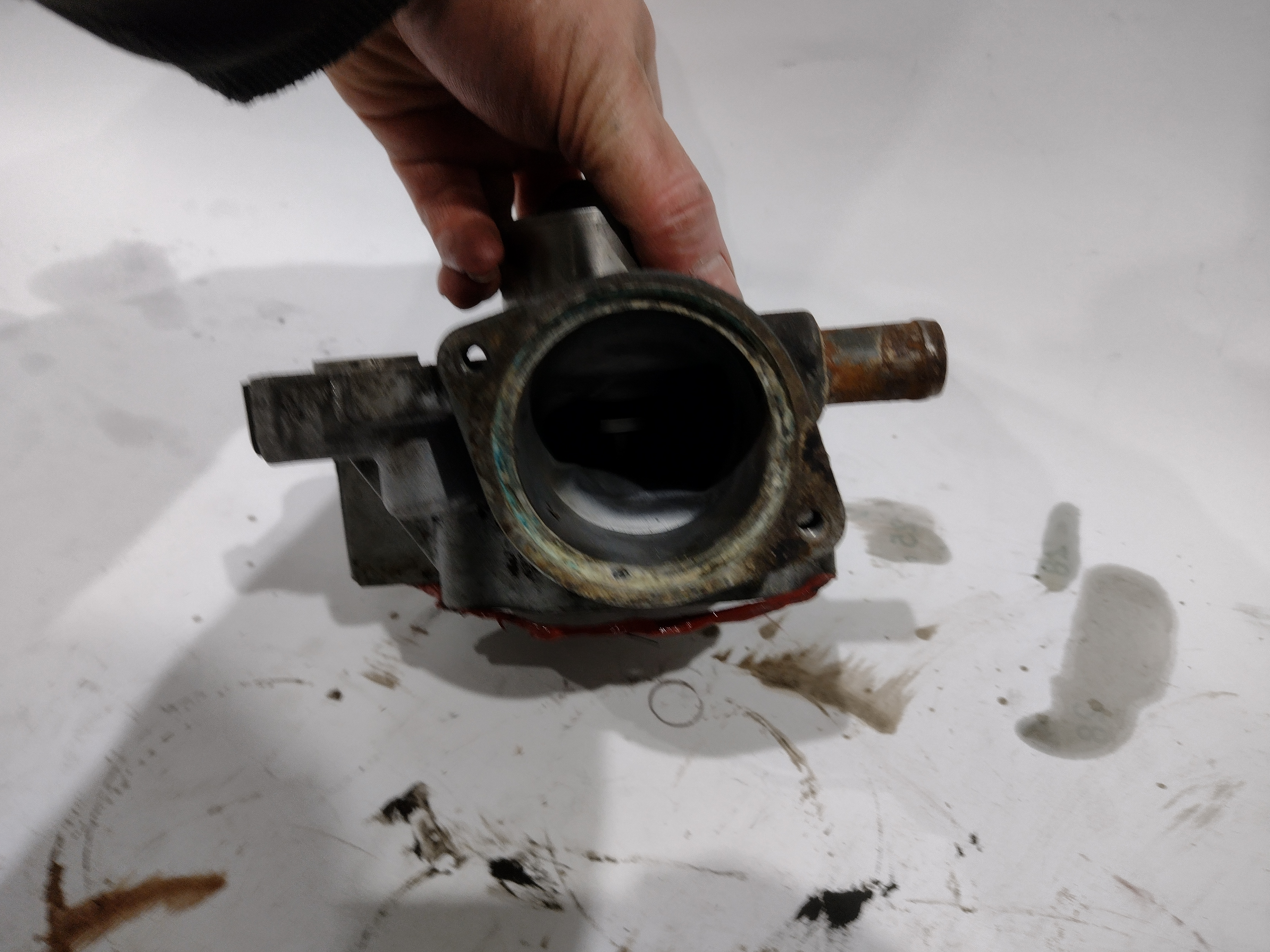 Wasserpumpe mit Gussrad für Subaru Legacy 2.2l 136PS