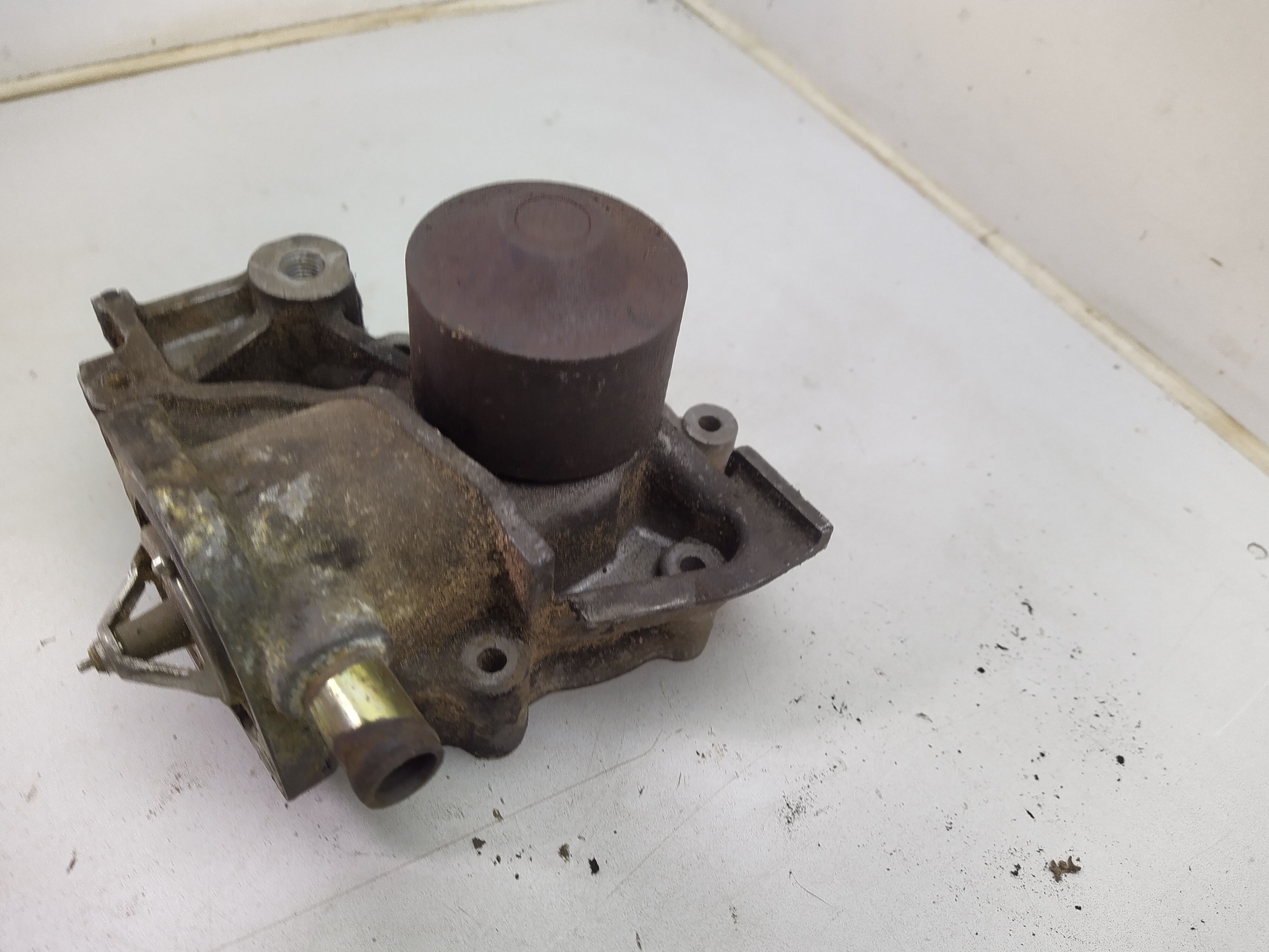 Wasserpumpe 1 Abgang mit Thermostat unten für Subaru EJ20 EJ22 Impreza Legacy Forester