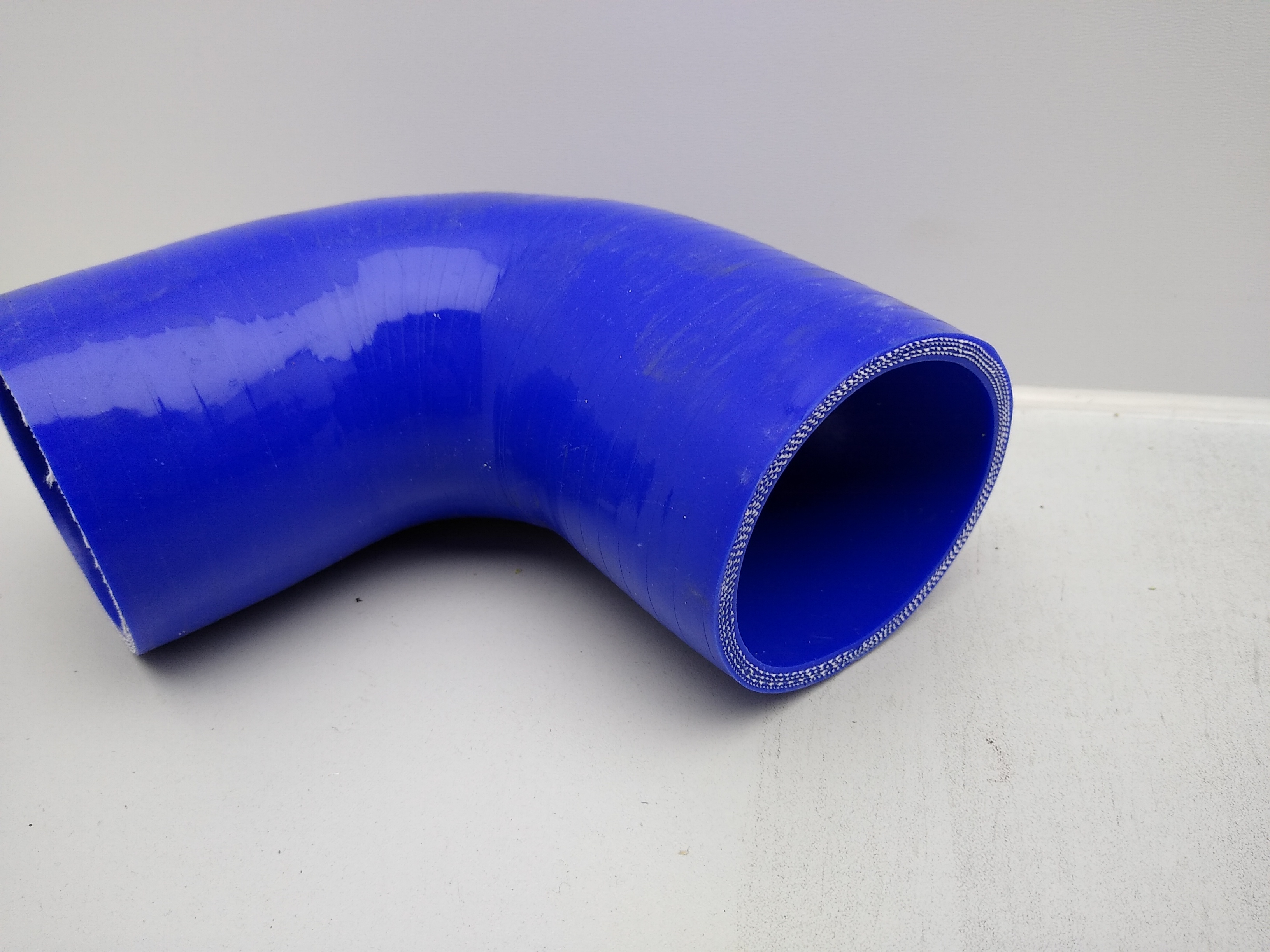 Silikonbogen 90 Grad 70mm blau