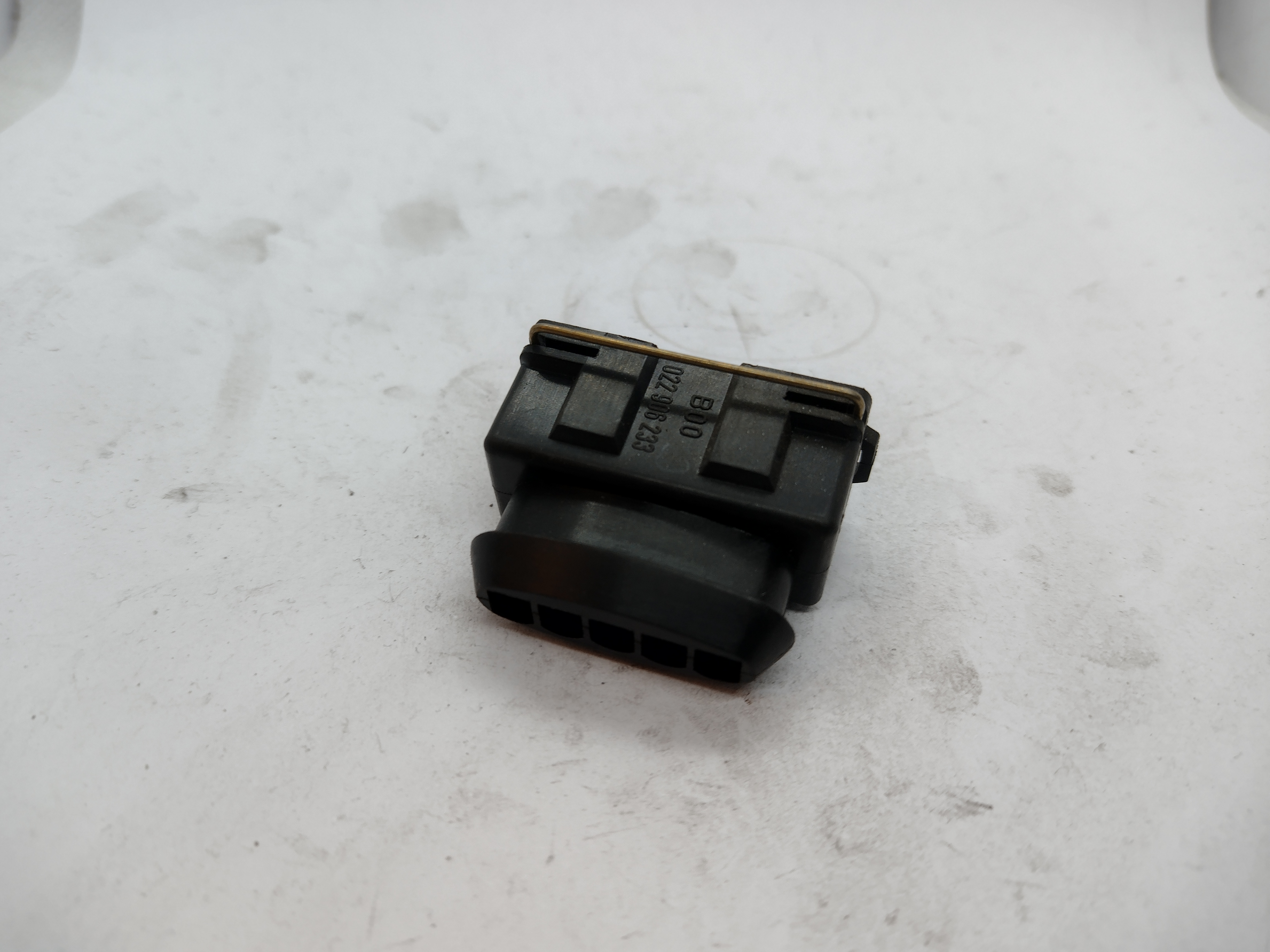 Peugeot / Citroen Steckergehäuse 654195 NEU NOS NEW OEM