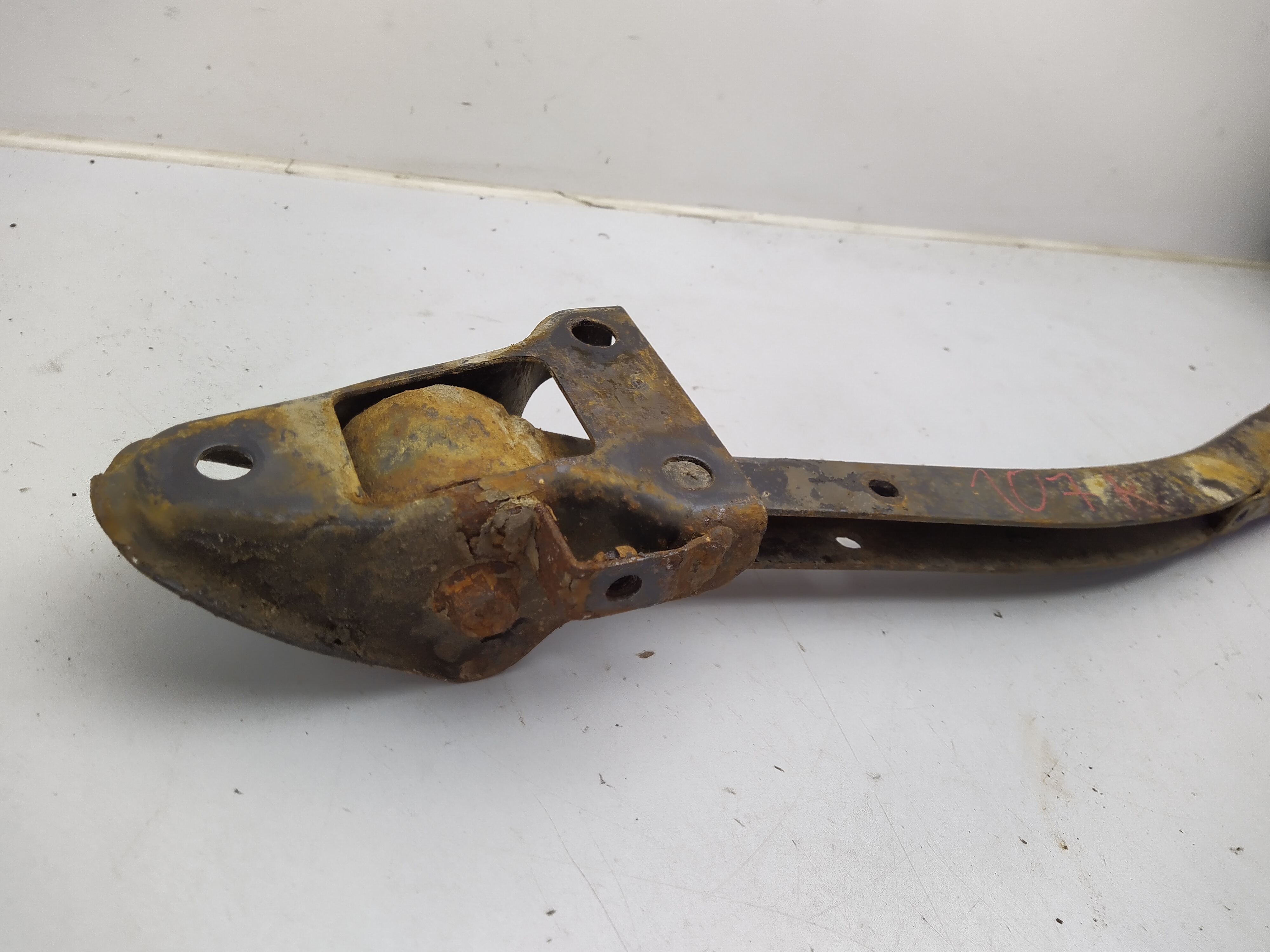 Längslenker hinten rechts für Subaru Impreza / Legacy 