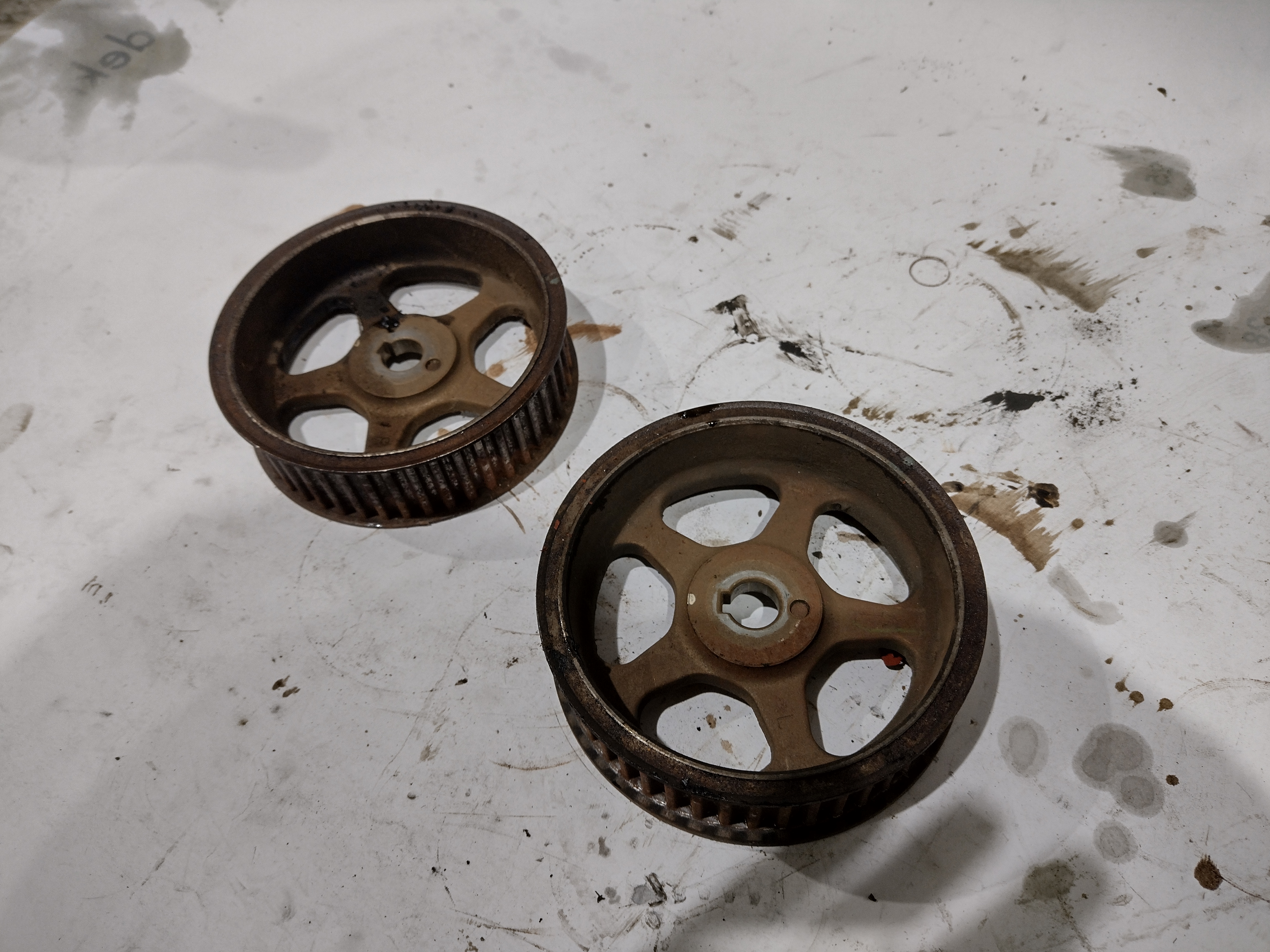 Satz Nockenwellenräder für Subaru Legacy 2.2l 136PS