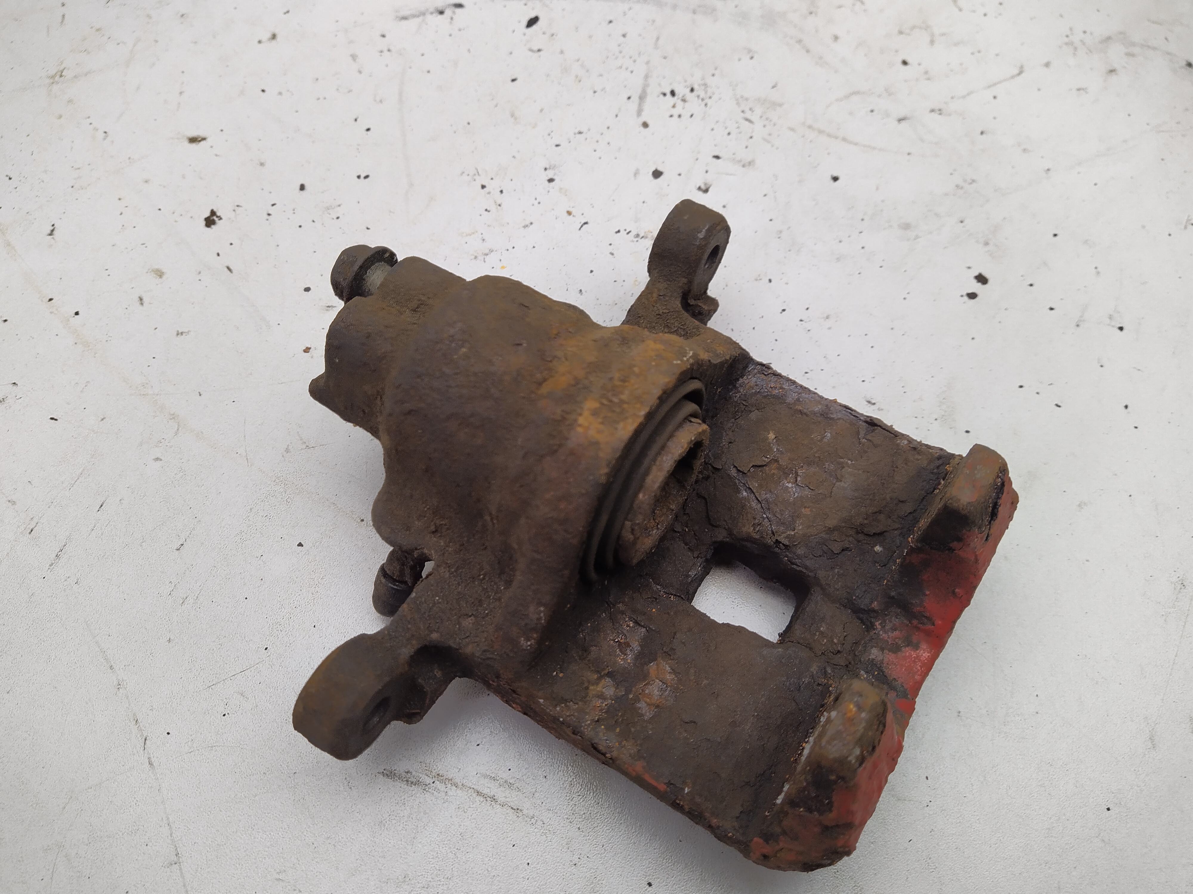 Bremssattel hinten rechts  Subaru D38 933 3821