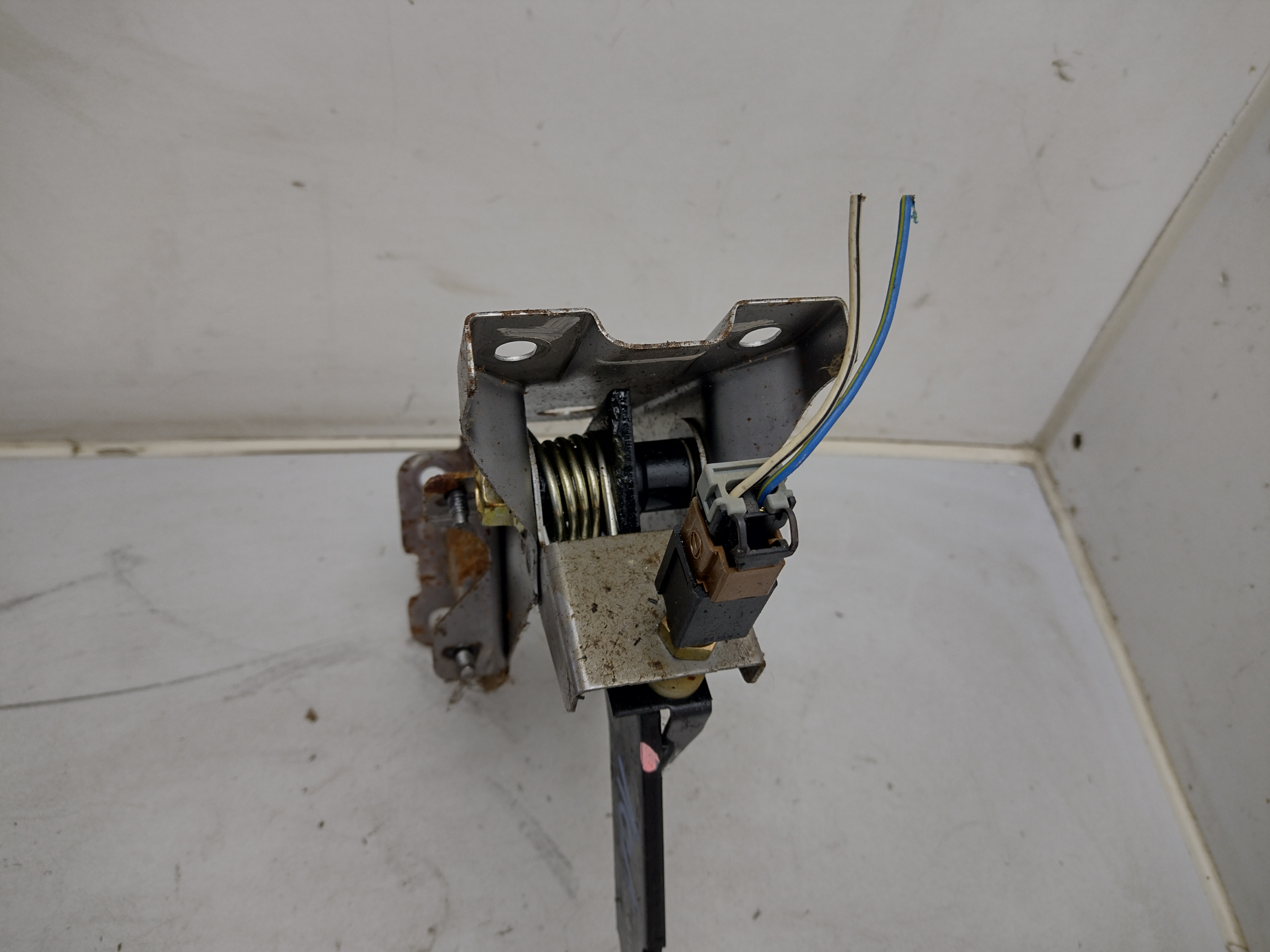 Bremspedal mit Bremslichtschalter von Subaru Impreza 2 GD GG Newage Automatik