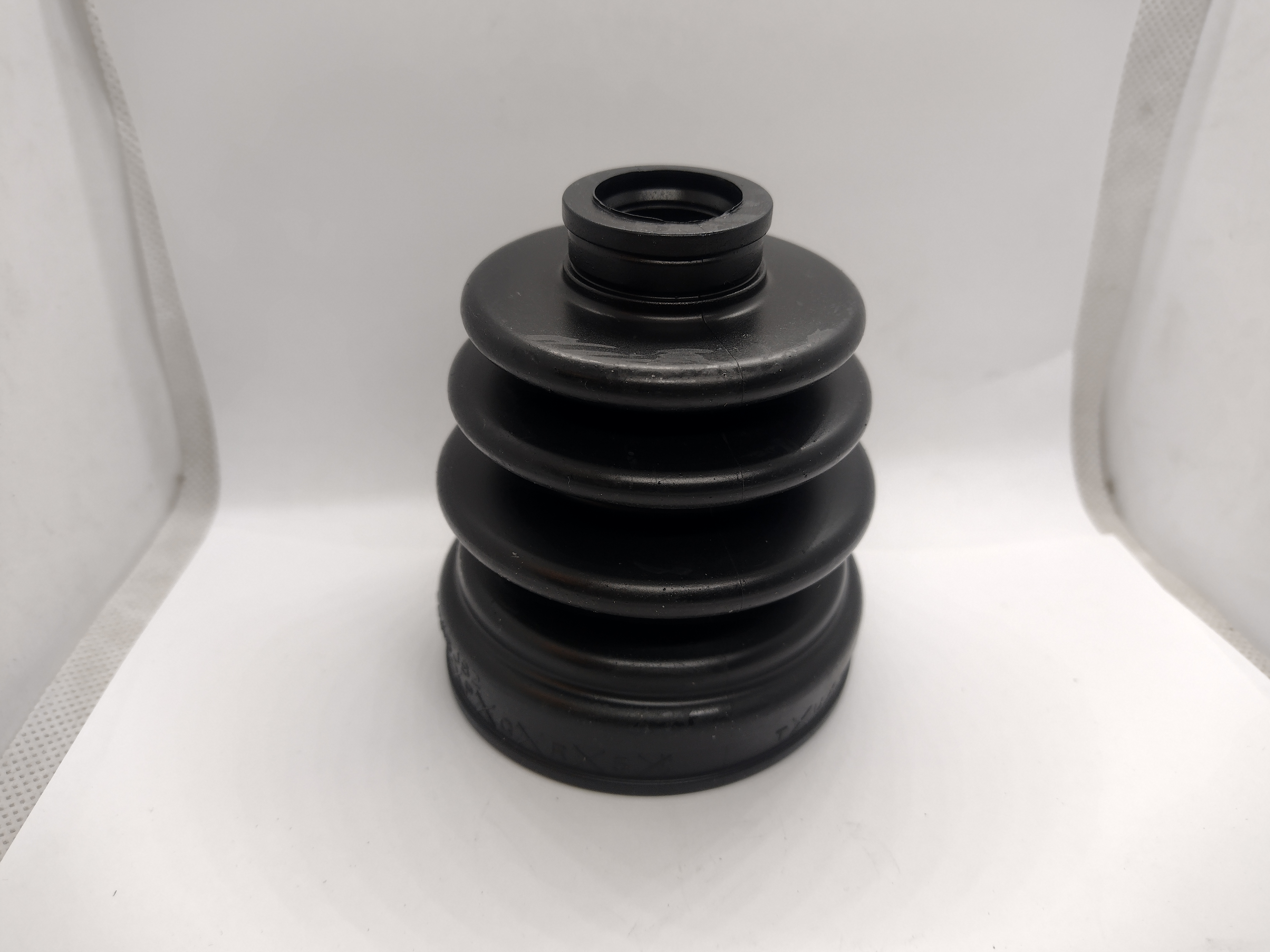 Achsmanschette vorne innen für Subaru Impreza GF/GC/GD/GG 1992-2005, Forester SF 1997-2002, Legacy/Outback 1997-2003 - 28023AA011