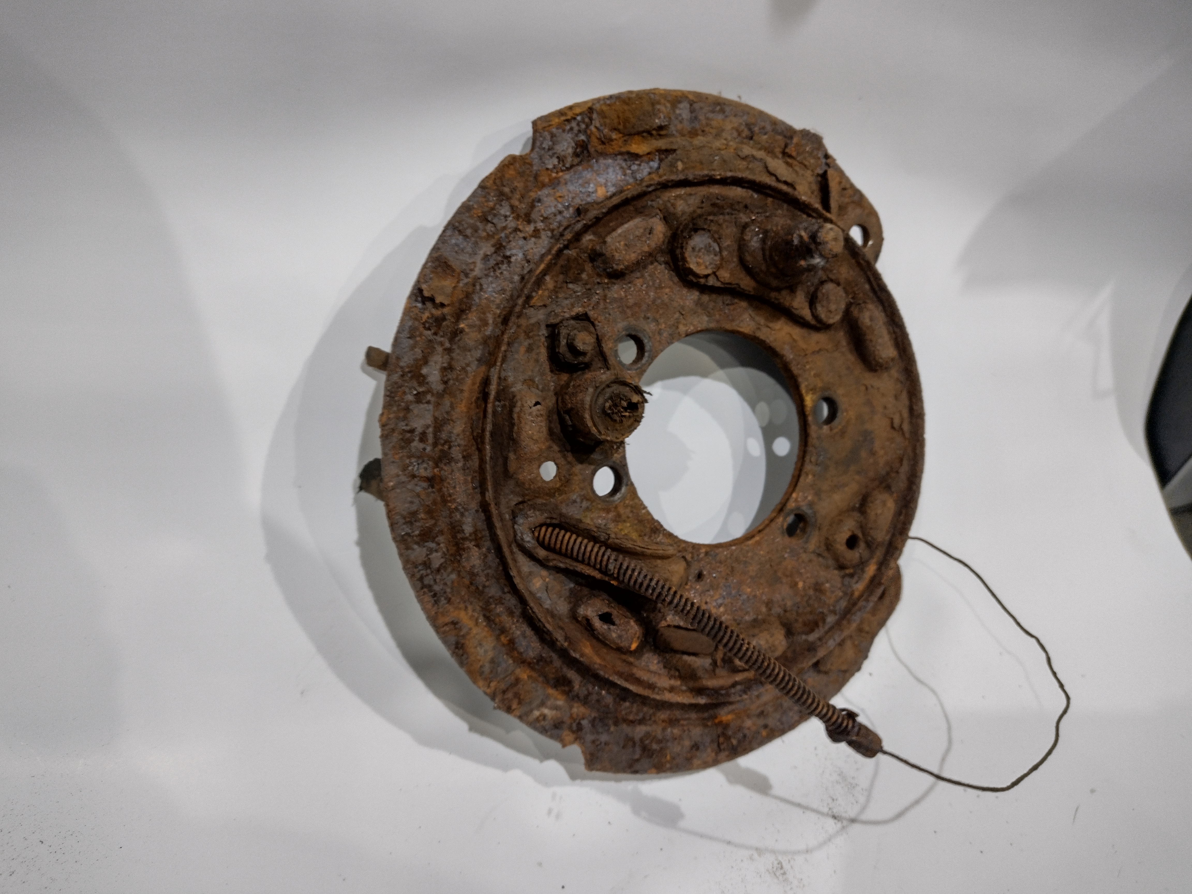 Ankerblech hinten links für Subaru Impreza GC GF
