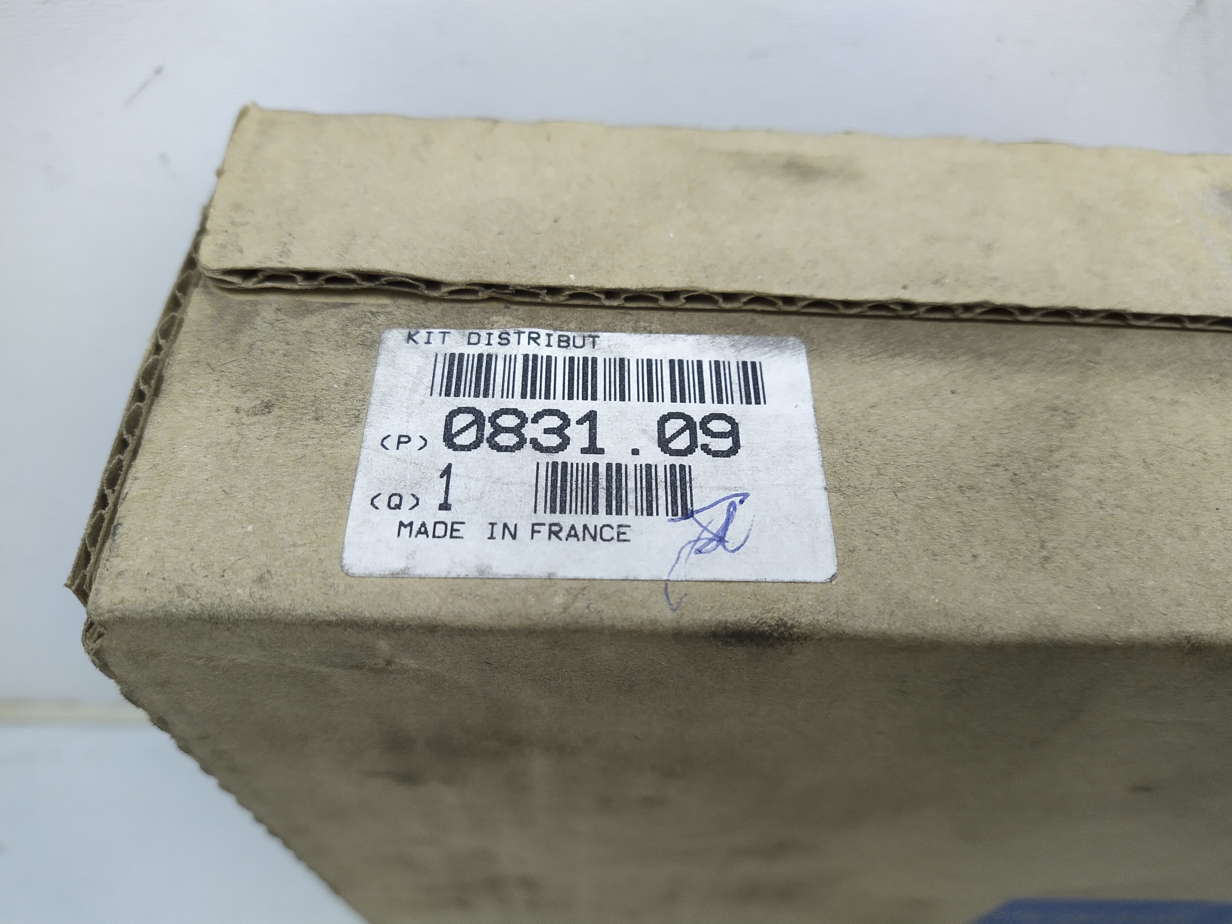Citroen / PEUGEOT Zahnriemensatz 136 Zähne 083109 NEU NOS