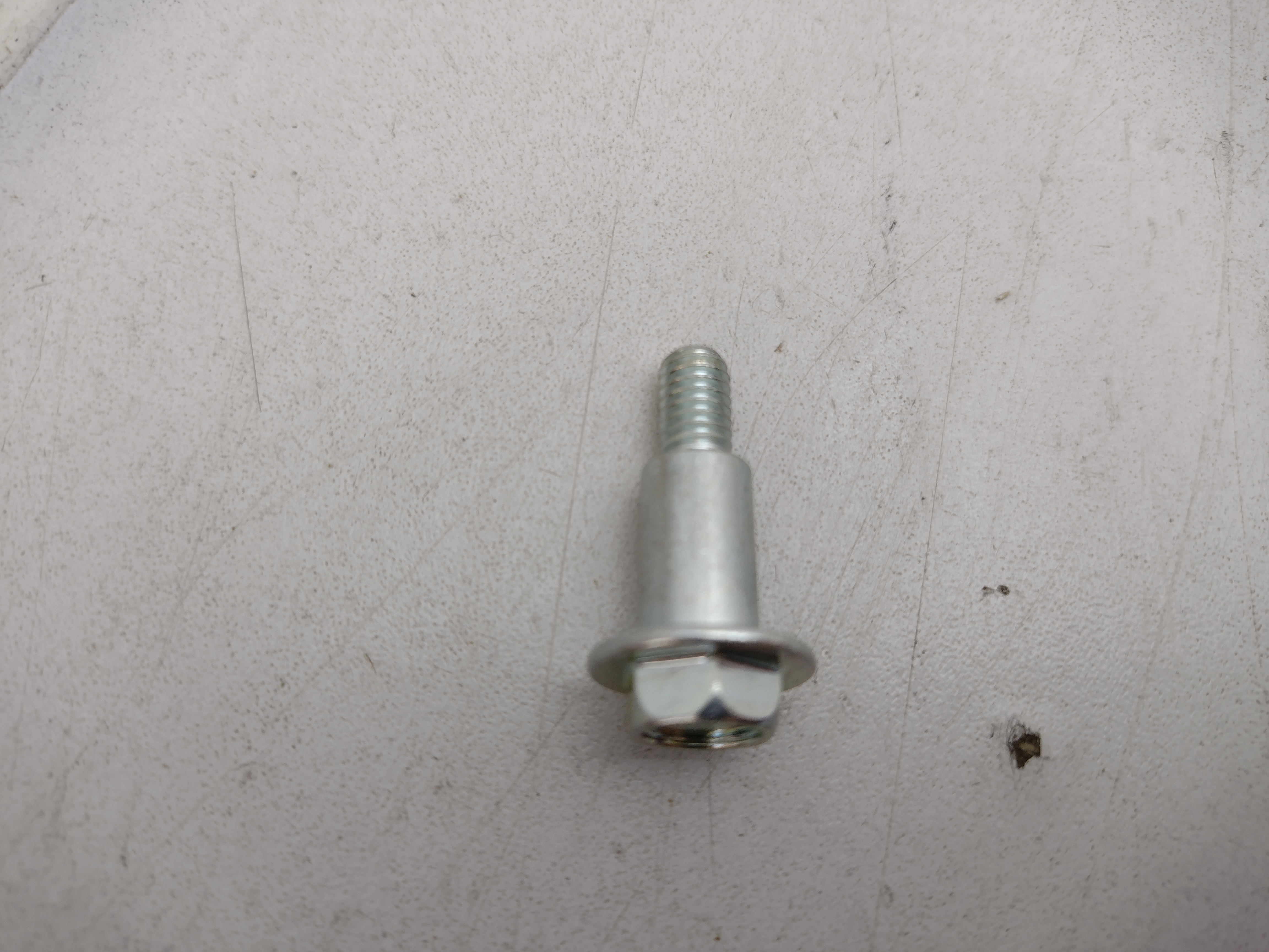 Schraube Zahnriemenabdeckung Mitte - 800706950 für Subaru