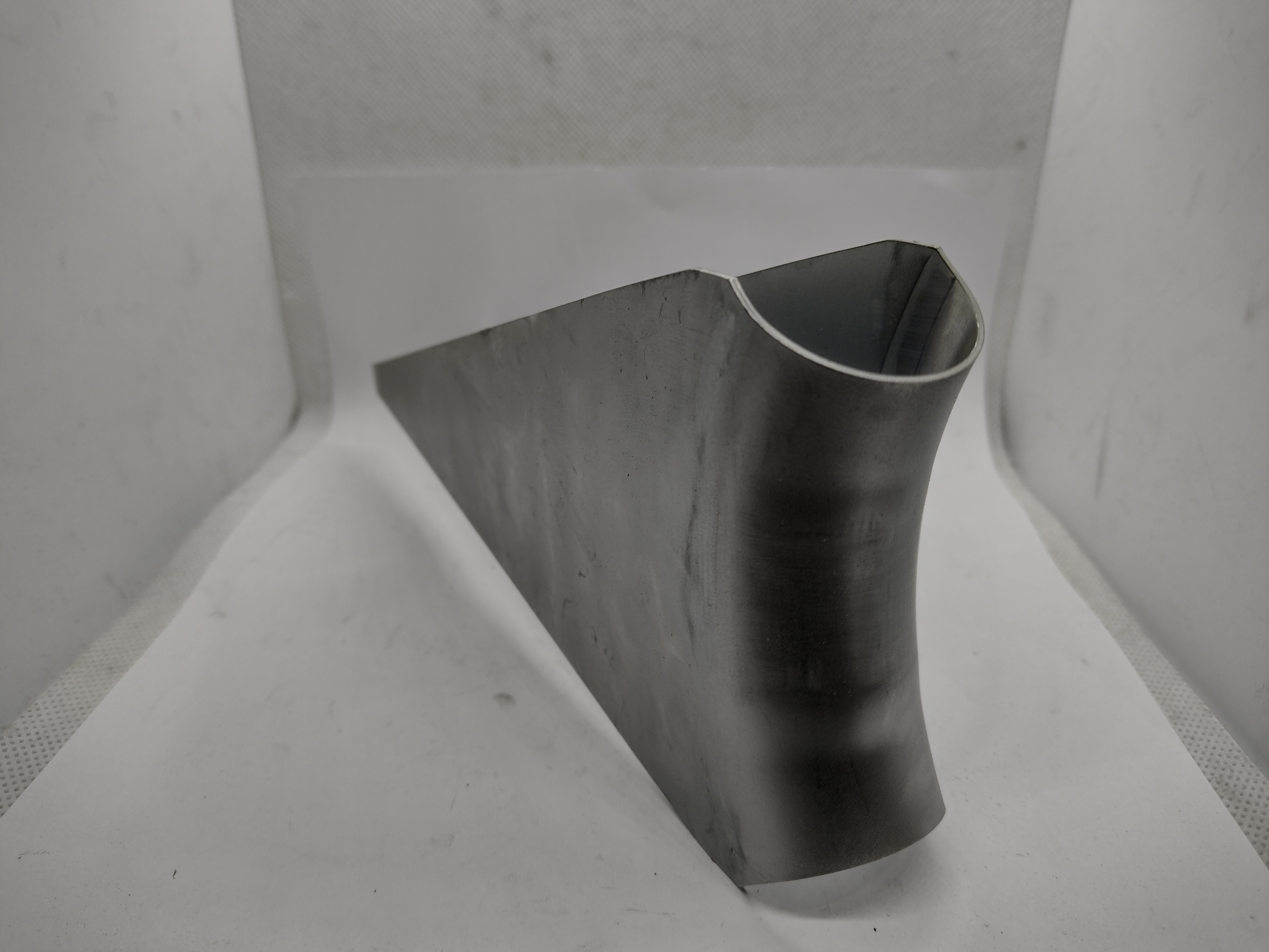 30 Grad  Knotenblech Überrollkäfig Stützen geschlossen MIT GEWÖLBTE KANTEN