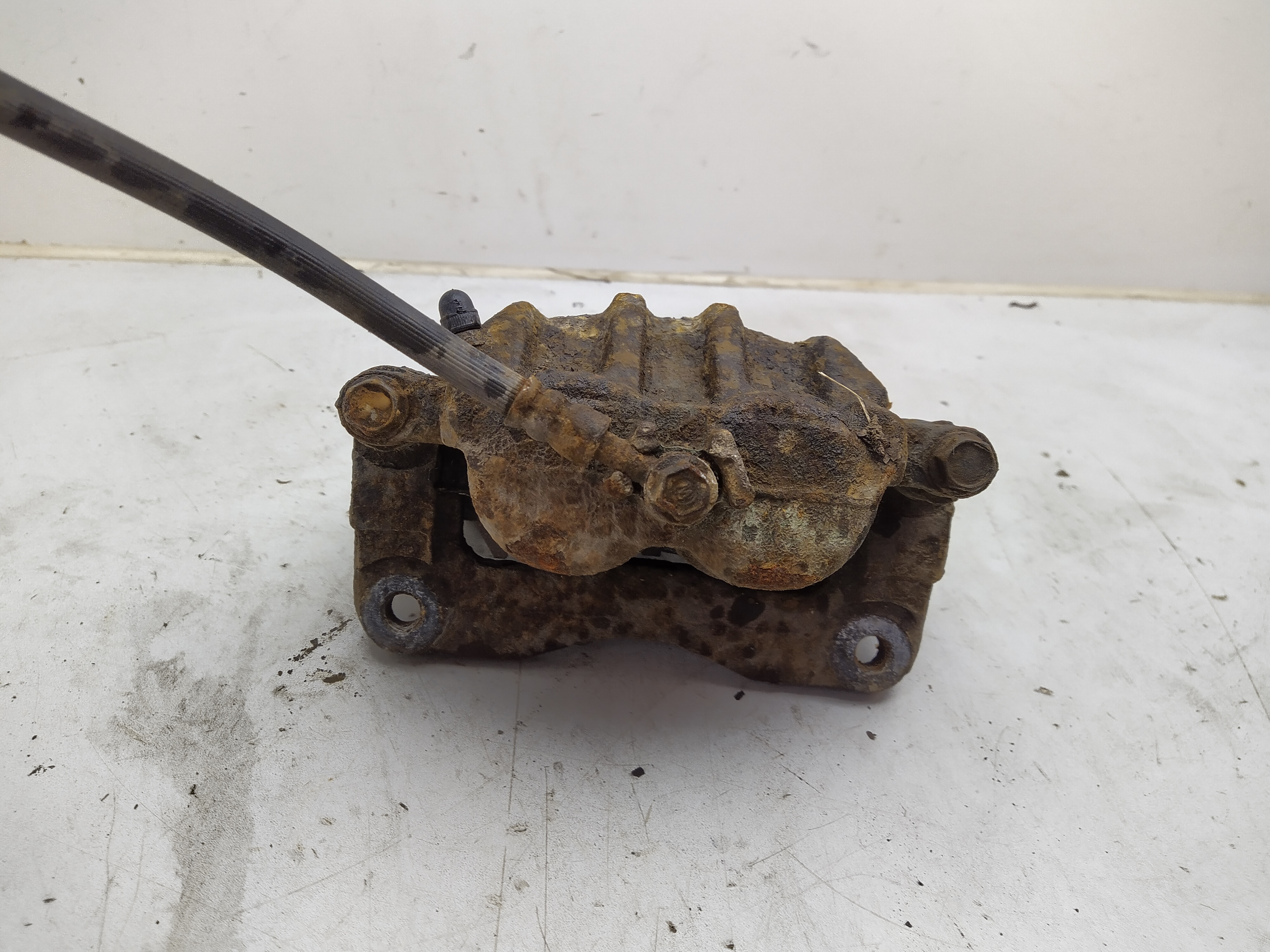 Bremssattel mit Halter vorne rechts von Impreza 2 GD GG Newage