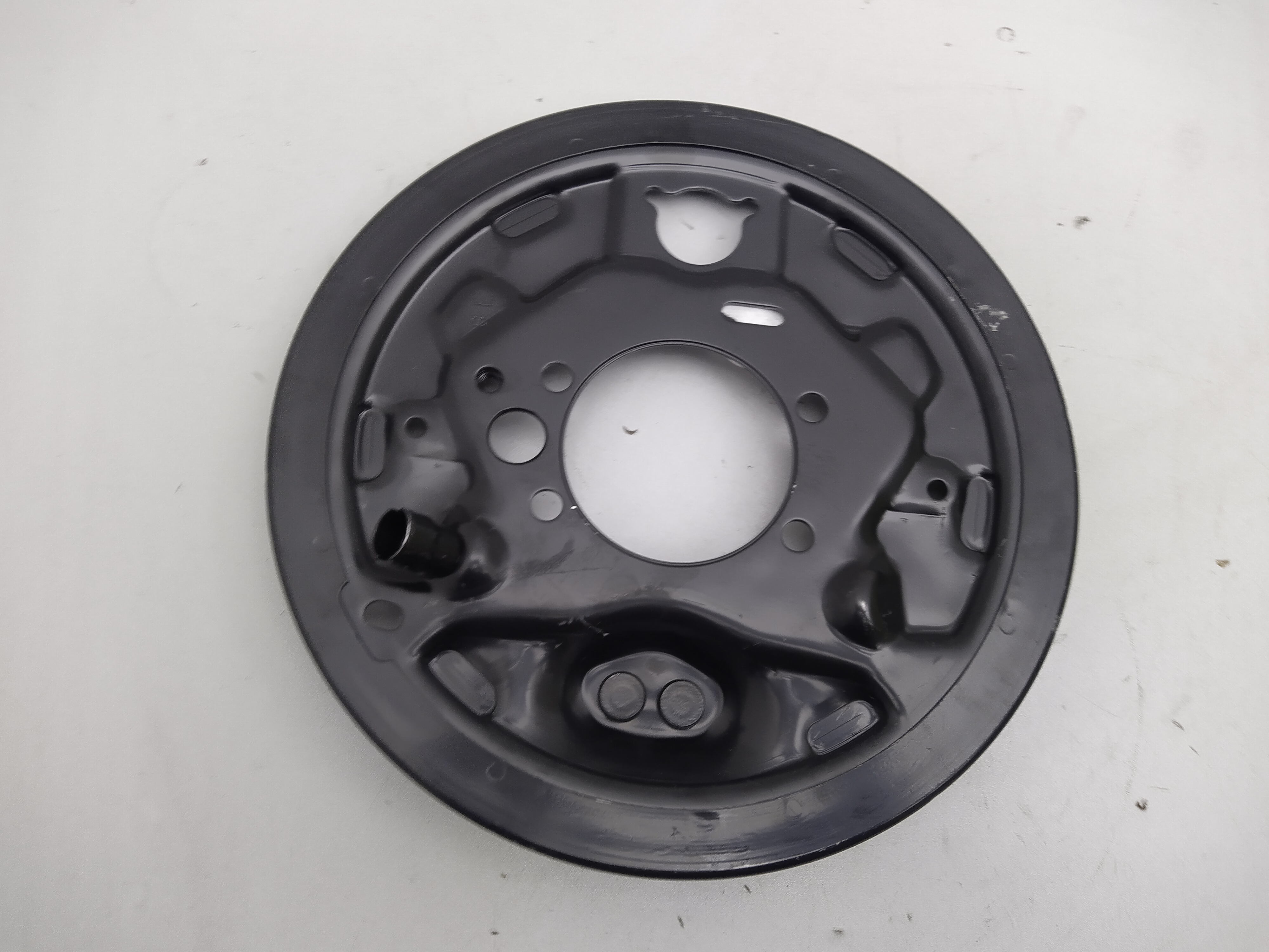 Ankerblech hinten rechts Subaru Forester SF SG 97-07 Impreza Trommelbremse