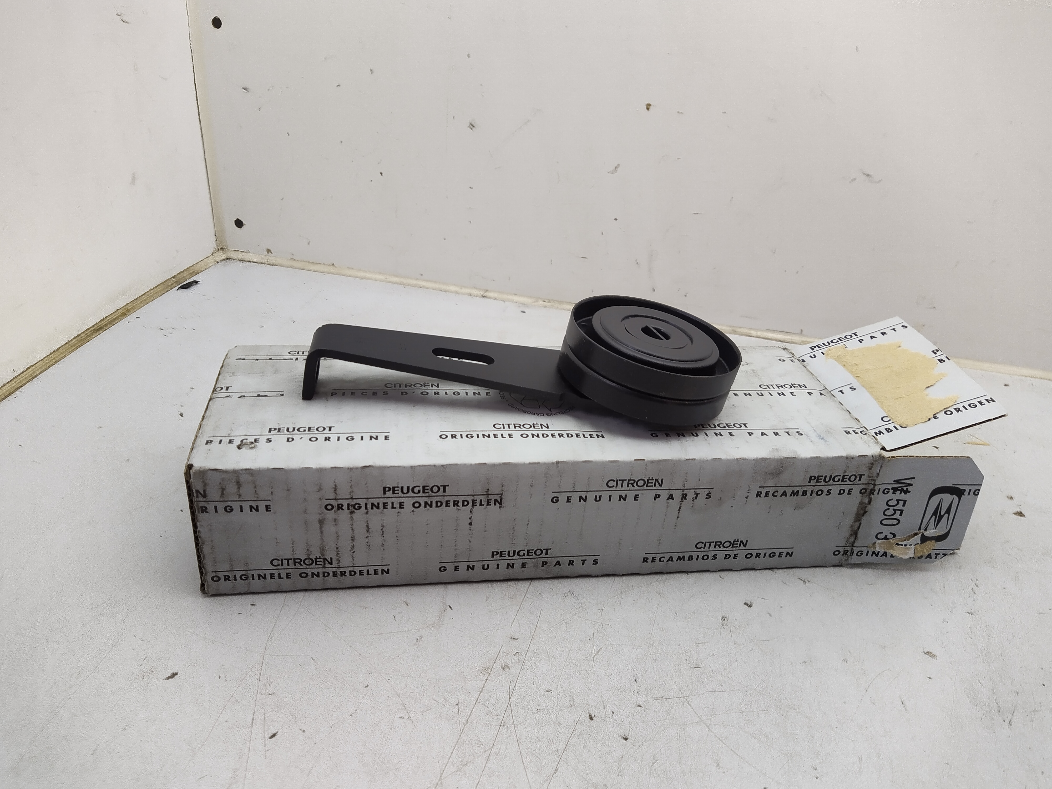 Citroen / Peugeot Spannrolle 85mm für Keilrippenriemen 575138 NEU NOS NEW