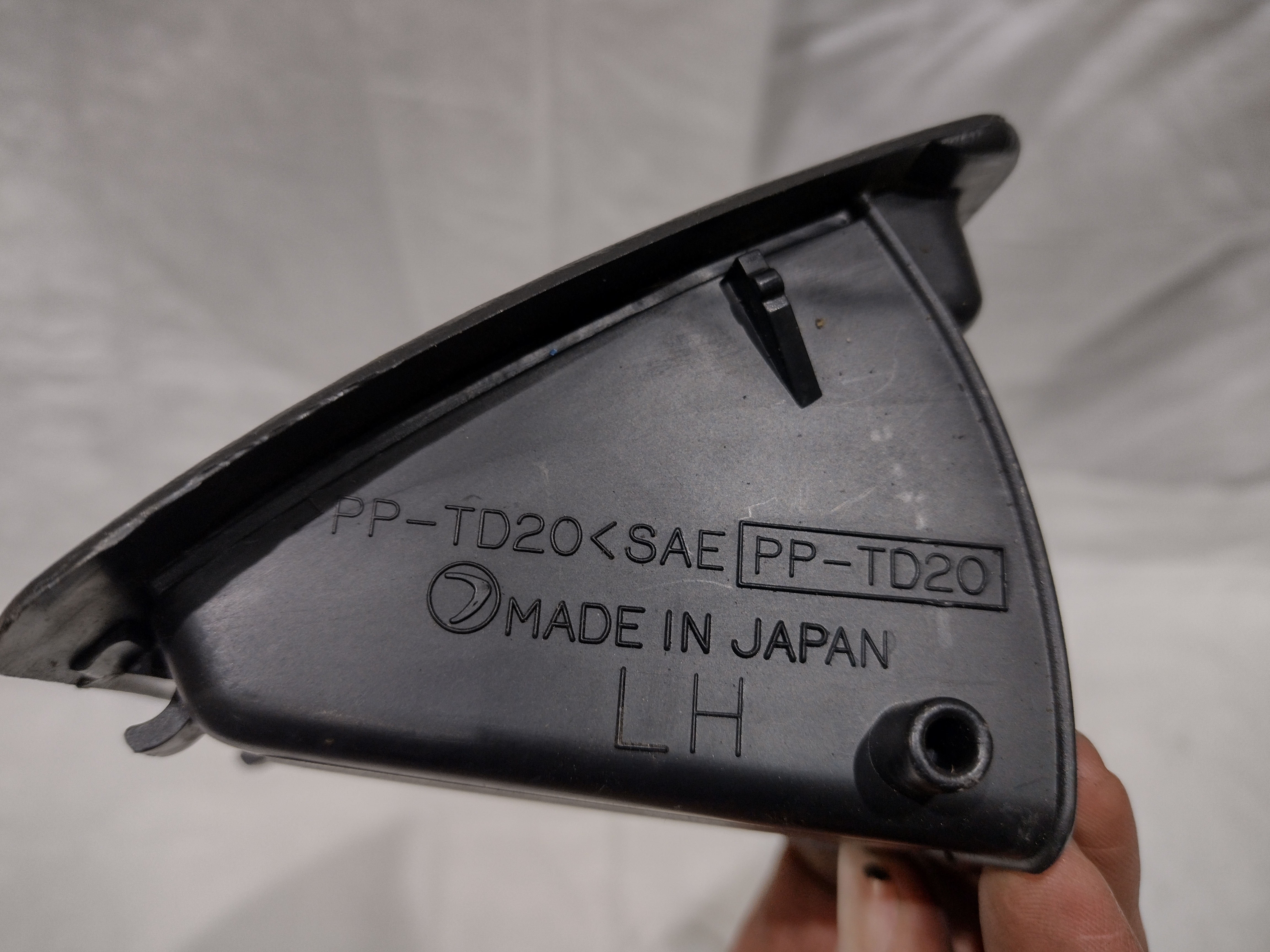 Fach Sicherungsabdeckung schwarz für Subaru Impreza GT GC8 GF8