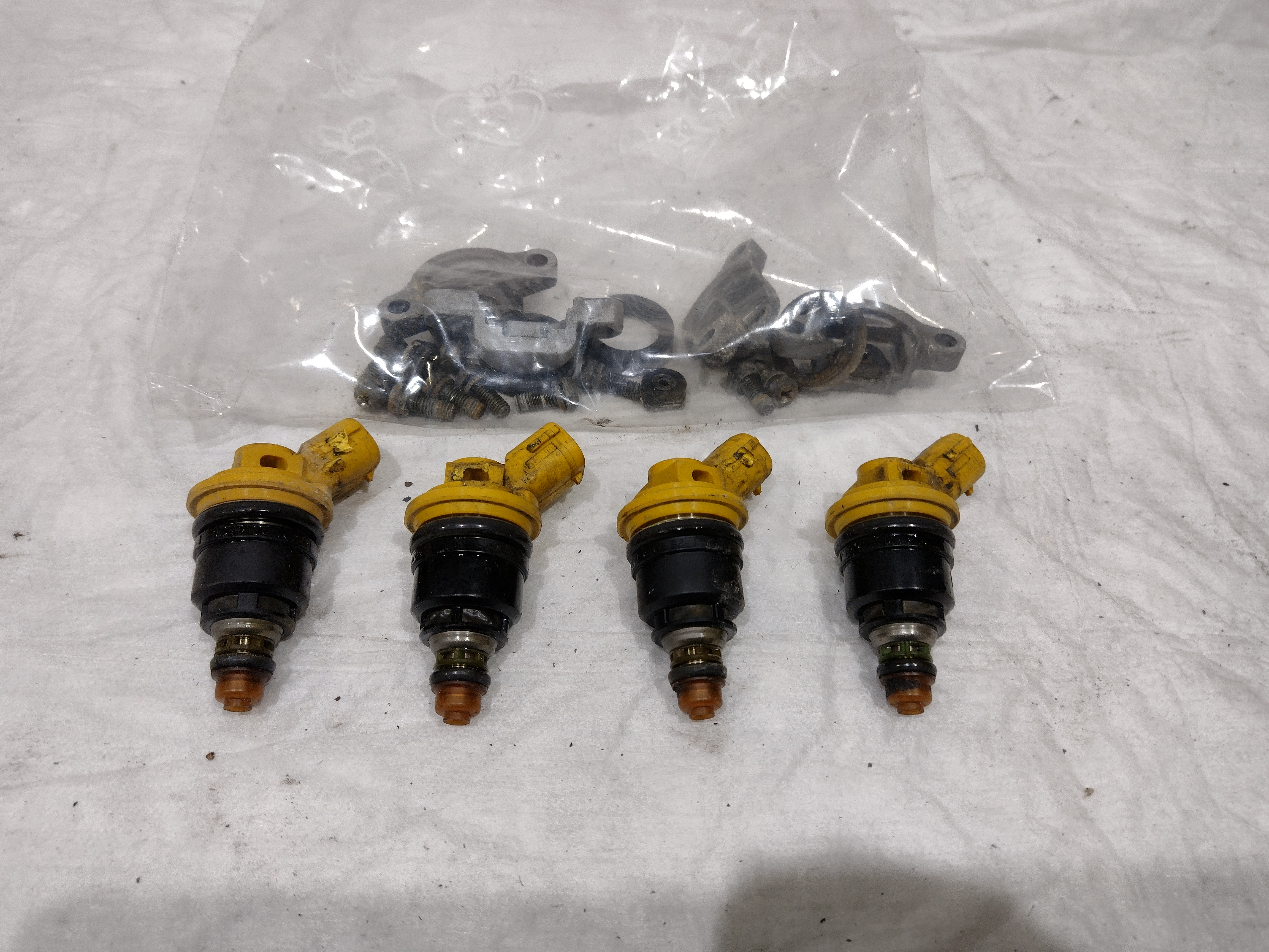 550ccm Sidefeed Einspritzdüsen mit Montagematerial für Subaru IMPREZA WRX STI GC8 GF8