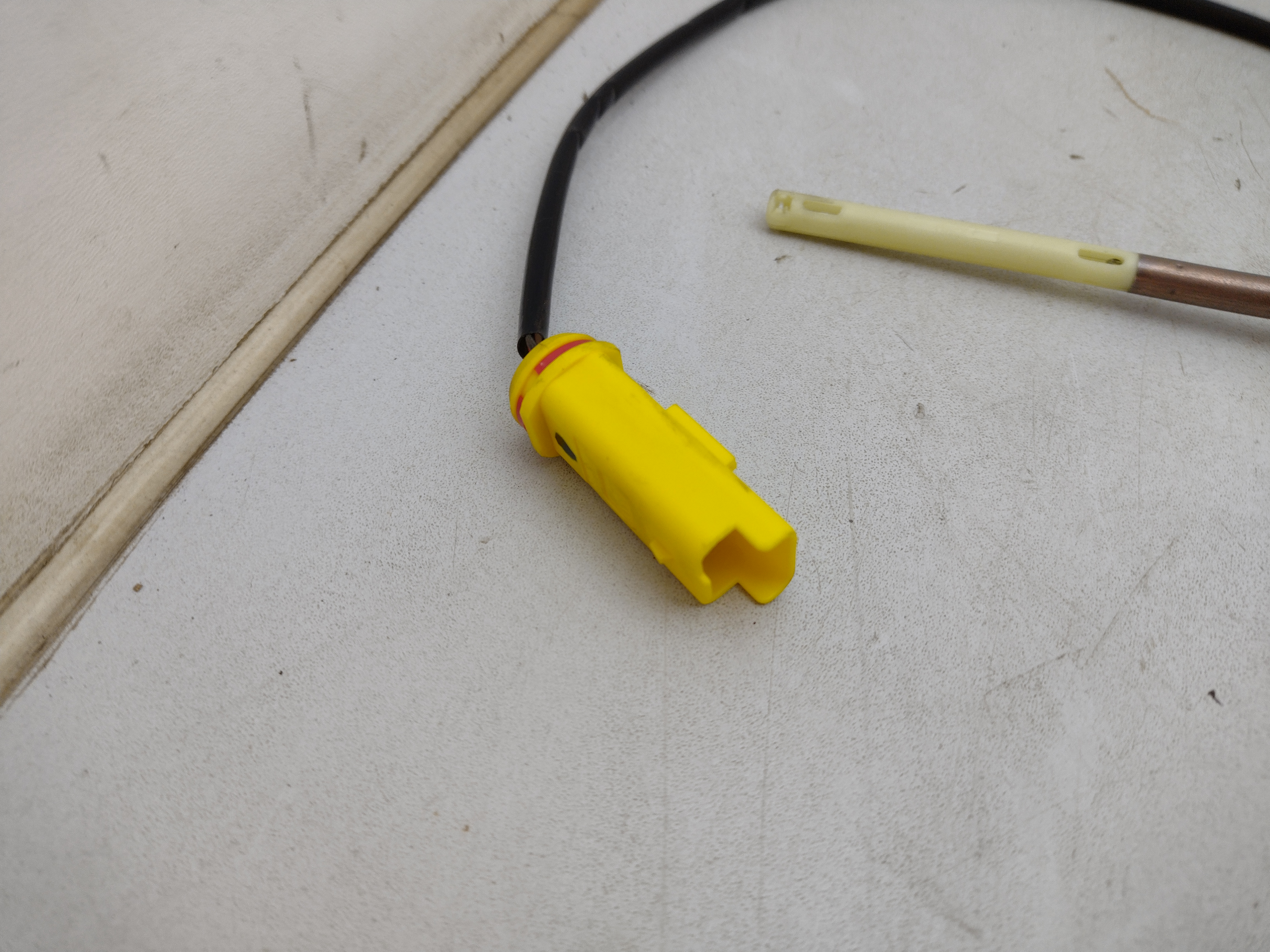 Peugeot / Citroen MOTORÖLSTANDSSONDE 1131F7 NOS NEW OEM