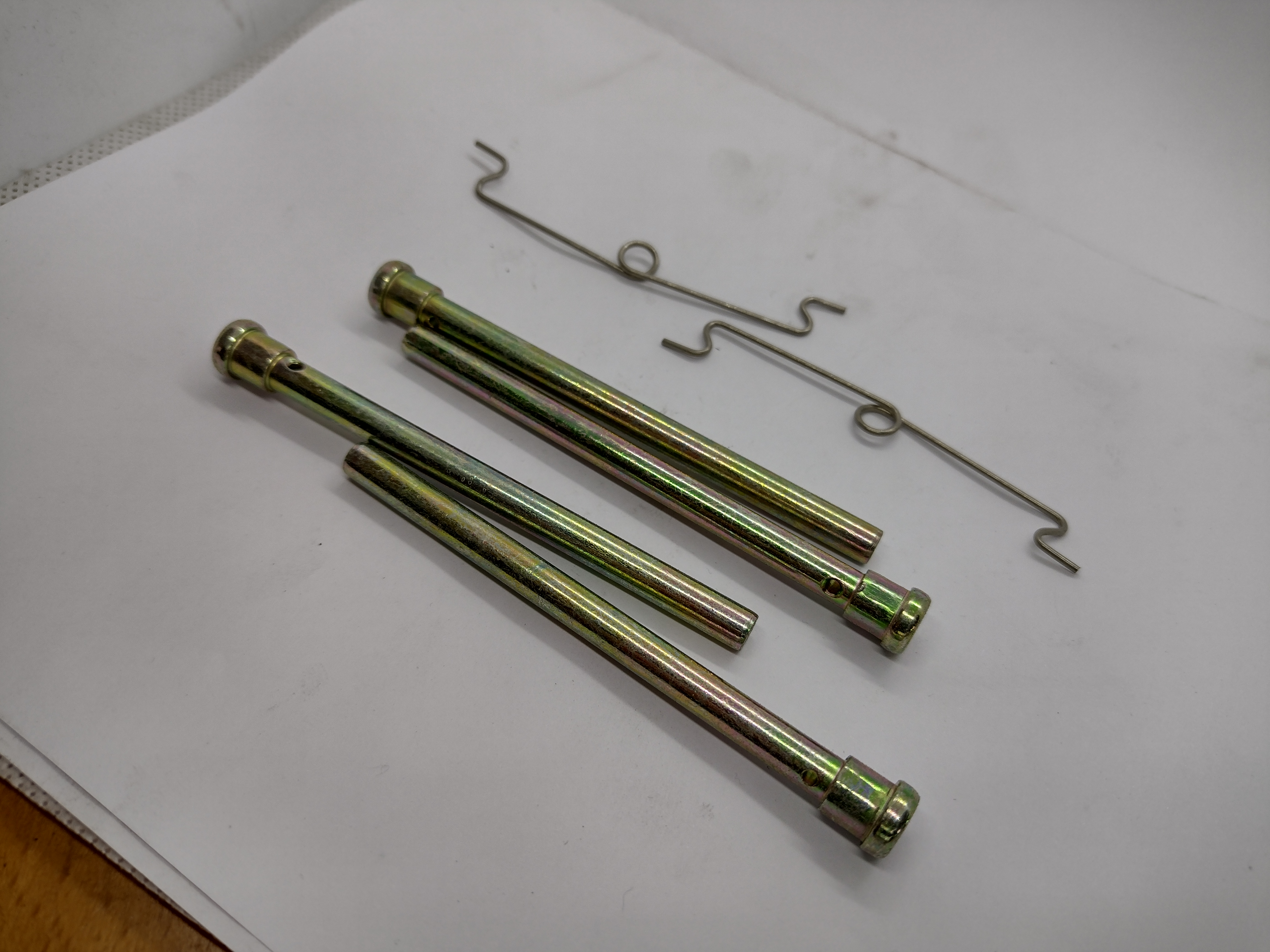 Peugeot / Citroen Zubehörsatz, Scheibenbremsbelag 442742 NEU NOS NEW OEM