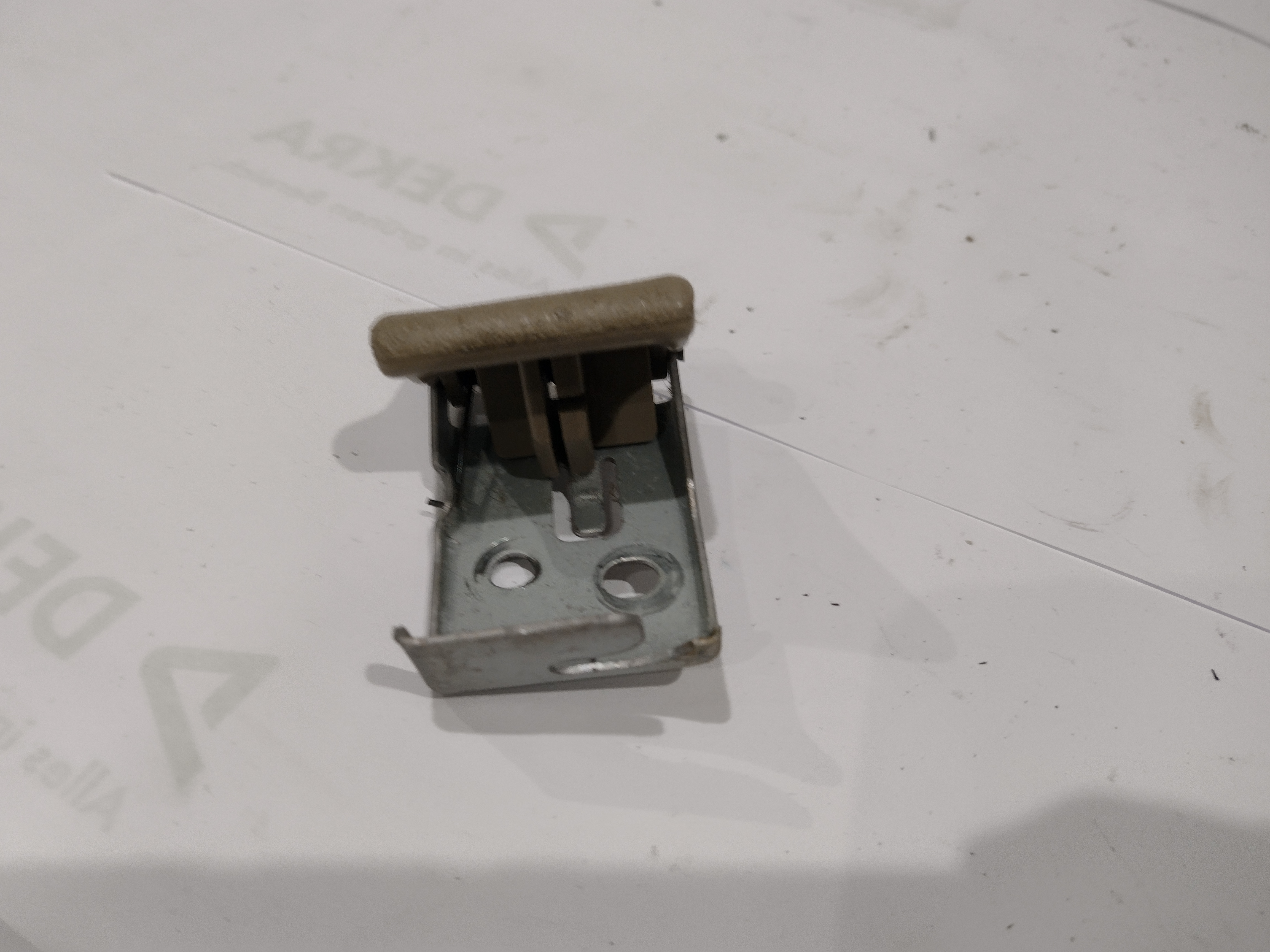 Griff  Motorhaubenentriegelung   für Subaru Outback H6 Legacy BE BH