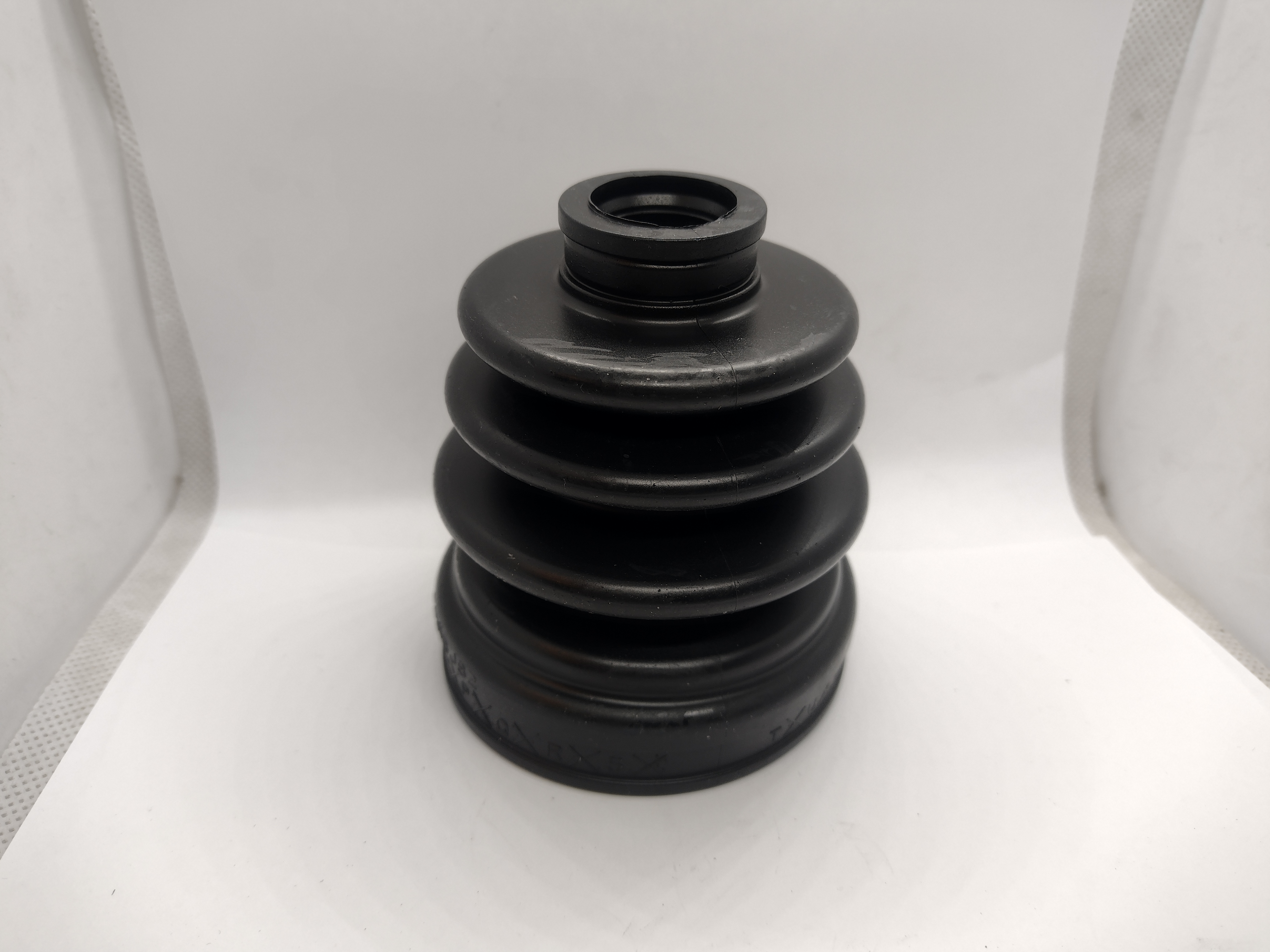 Achsmanschette vorne innen für Subaru Impreza GF/GC/GD/GG 1992-2005, Forester SF 1997-2002, Legacy/Outback 1997-2003 - 28023AA011