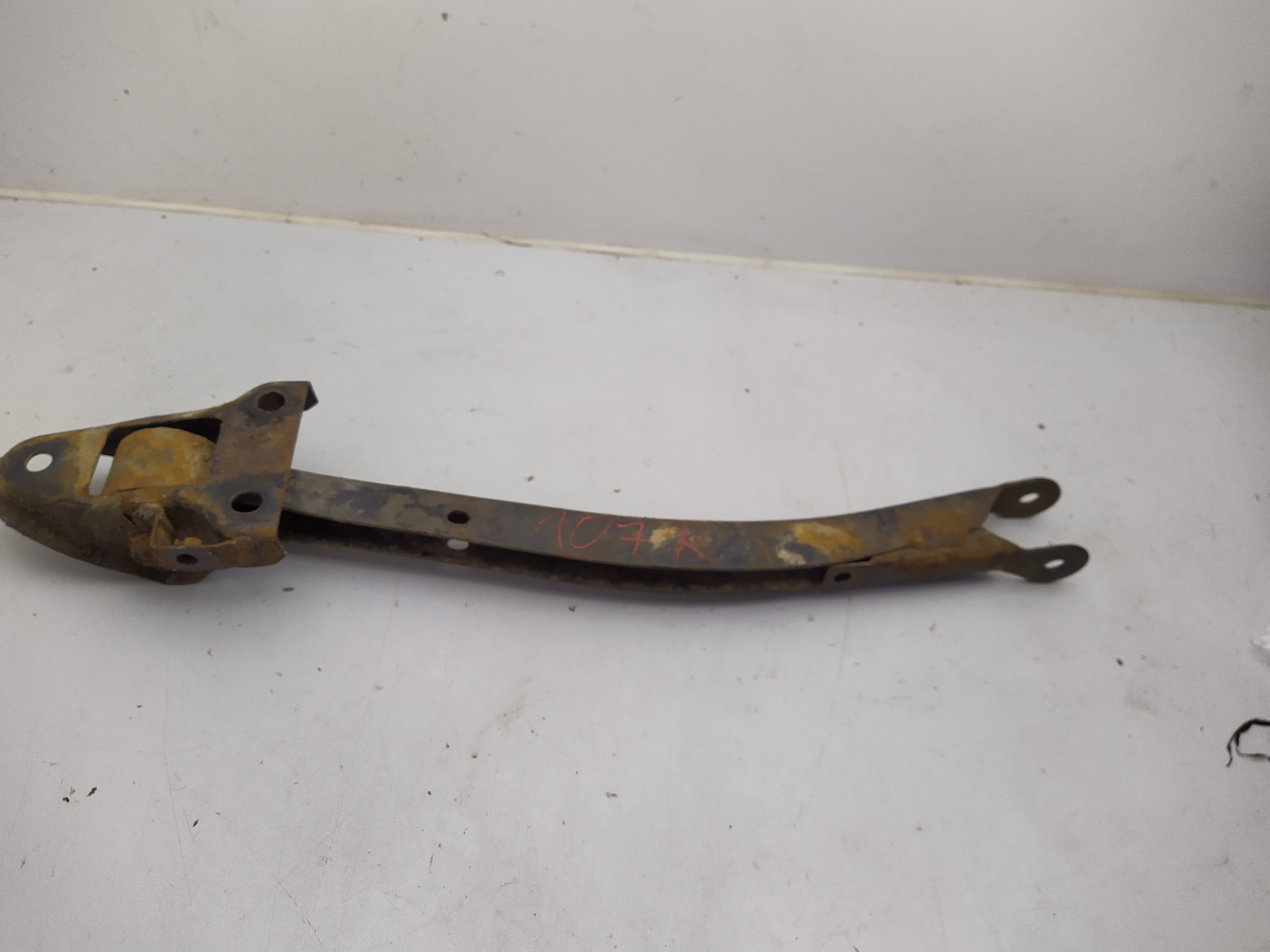 Längslenker hinten rechts für Subaru Impreza / Legacy 