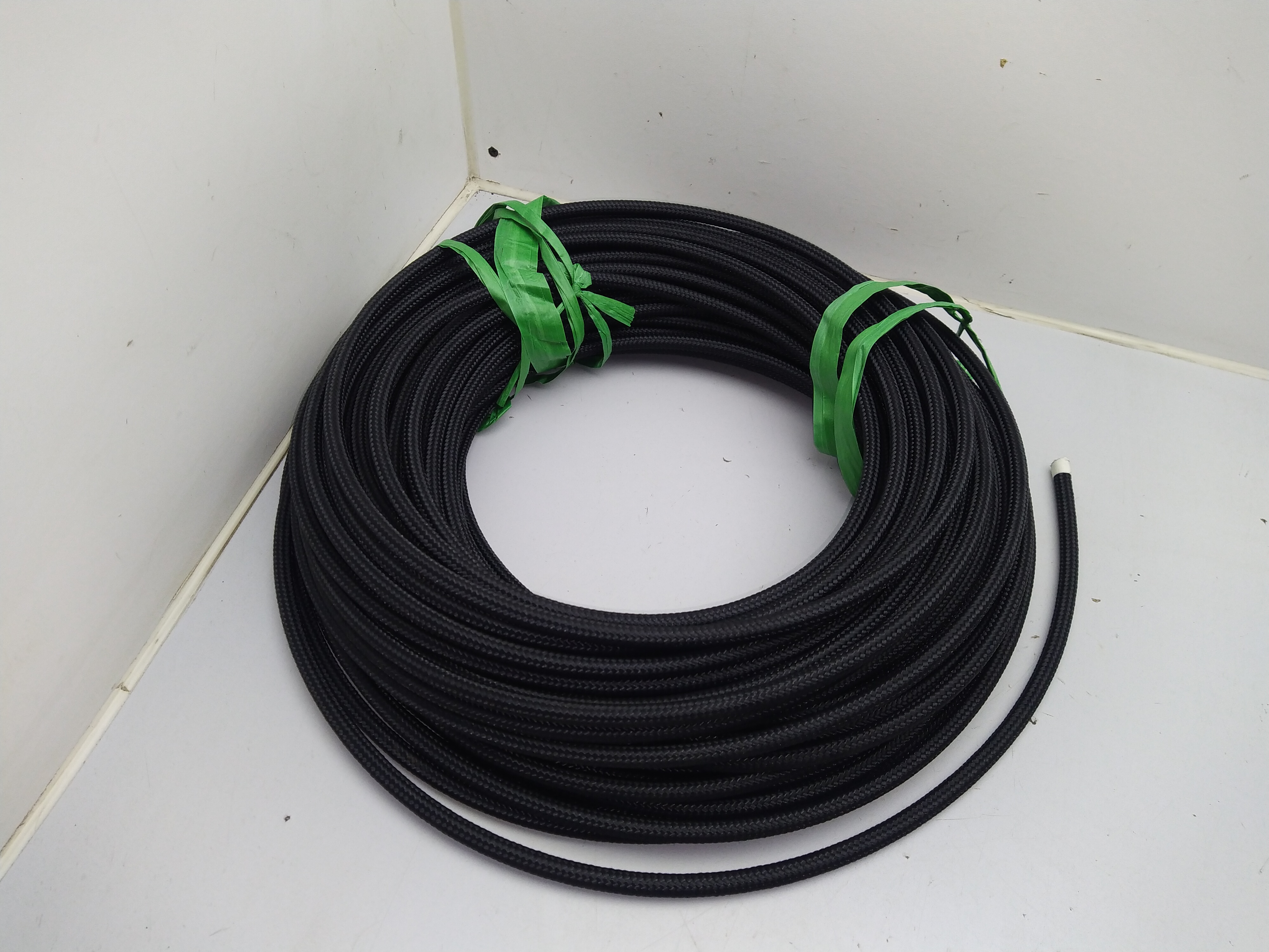 Dash 4 AN4 04 AN PTFE Hydraulikschlauch Stahlflexleitung nylonummantelt SCHWARZ
