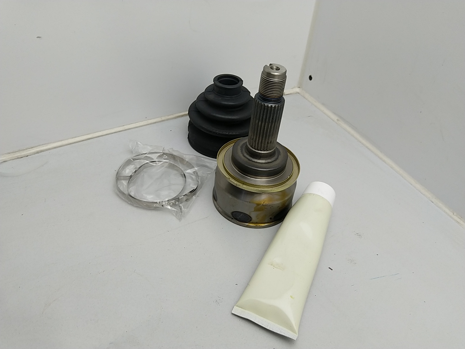 Gelenk Antriebswelle C..JOINT vorne Radseitig Subaru Impreza Legacy